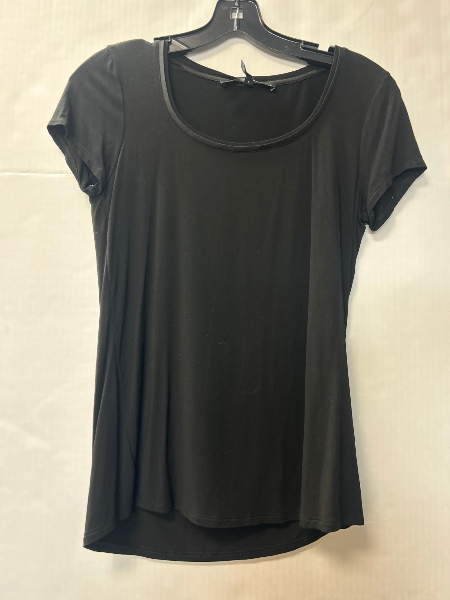 Top Short Sleeve By White House Black Market In Black, Size: Xs