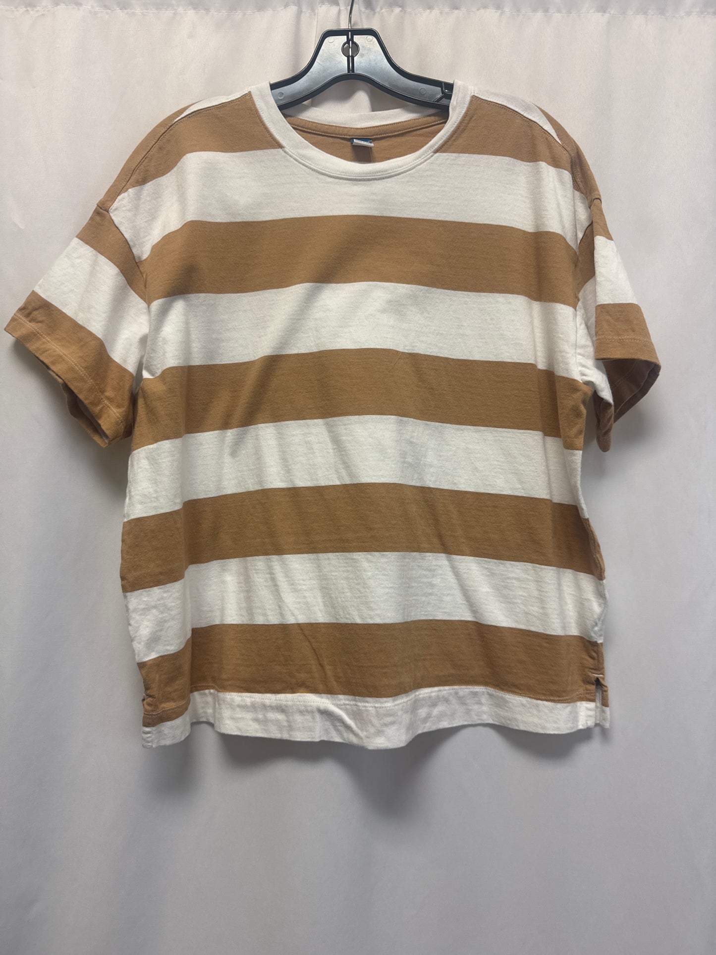 Top Short Sleeve By Old Navy In Beige, Size: L