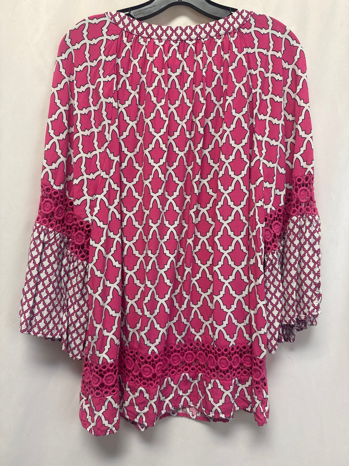 Top Long Sleeve By Crown And Ivy In Pink, Size: 2x