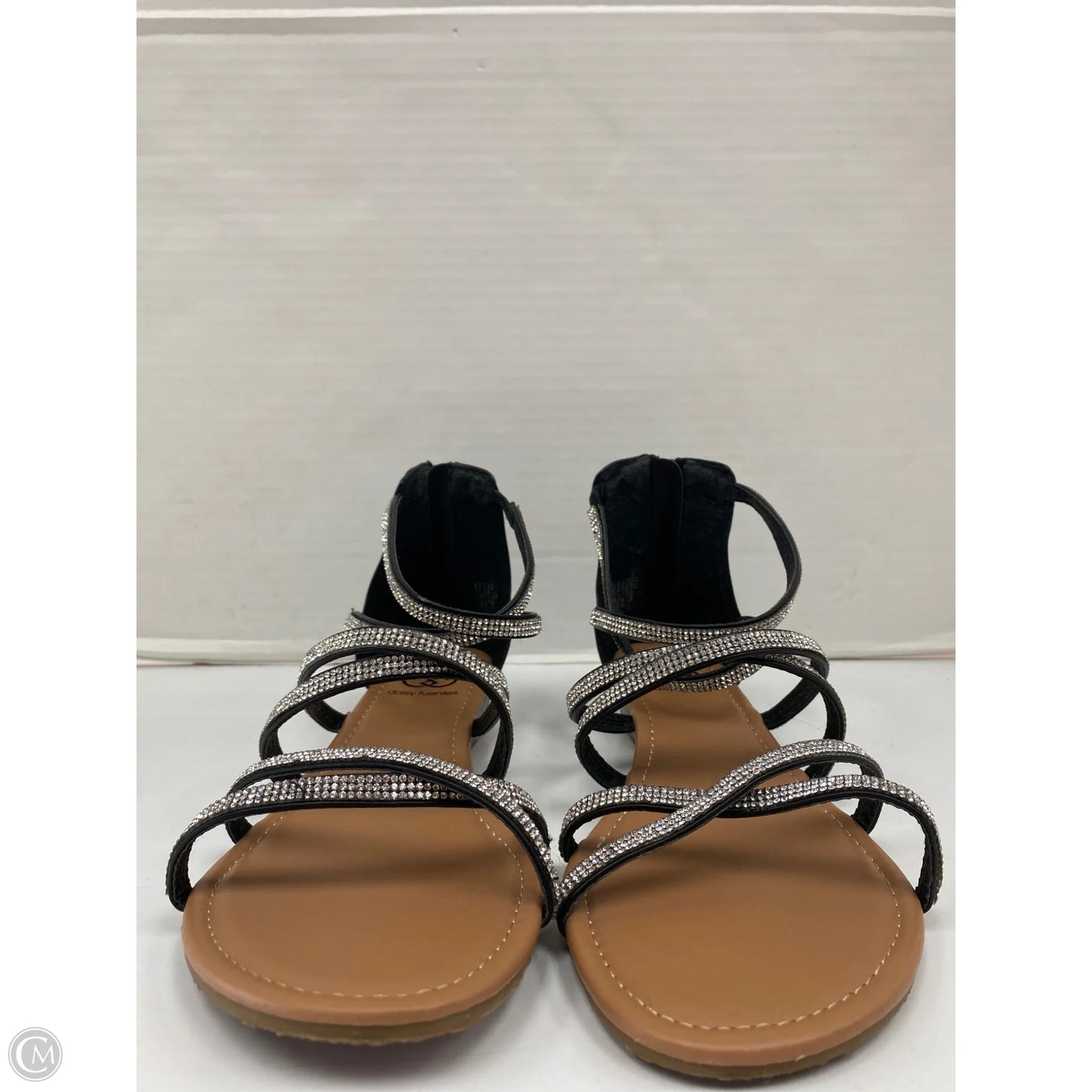 Sandals Flip Flops By Daisy Fuentes In Black, Size: 11