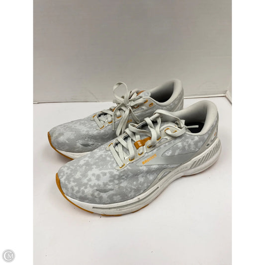 Shoes Athletic By Brooks In Grey, Size: 10