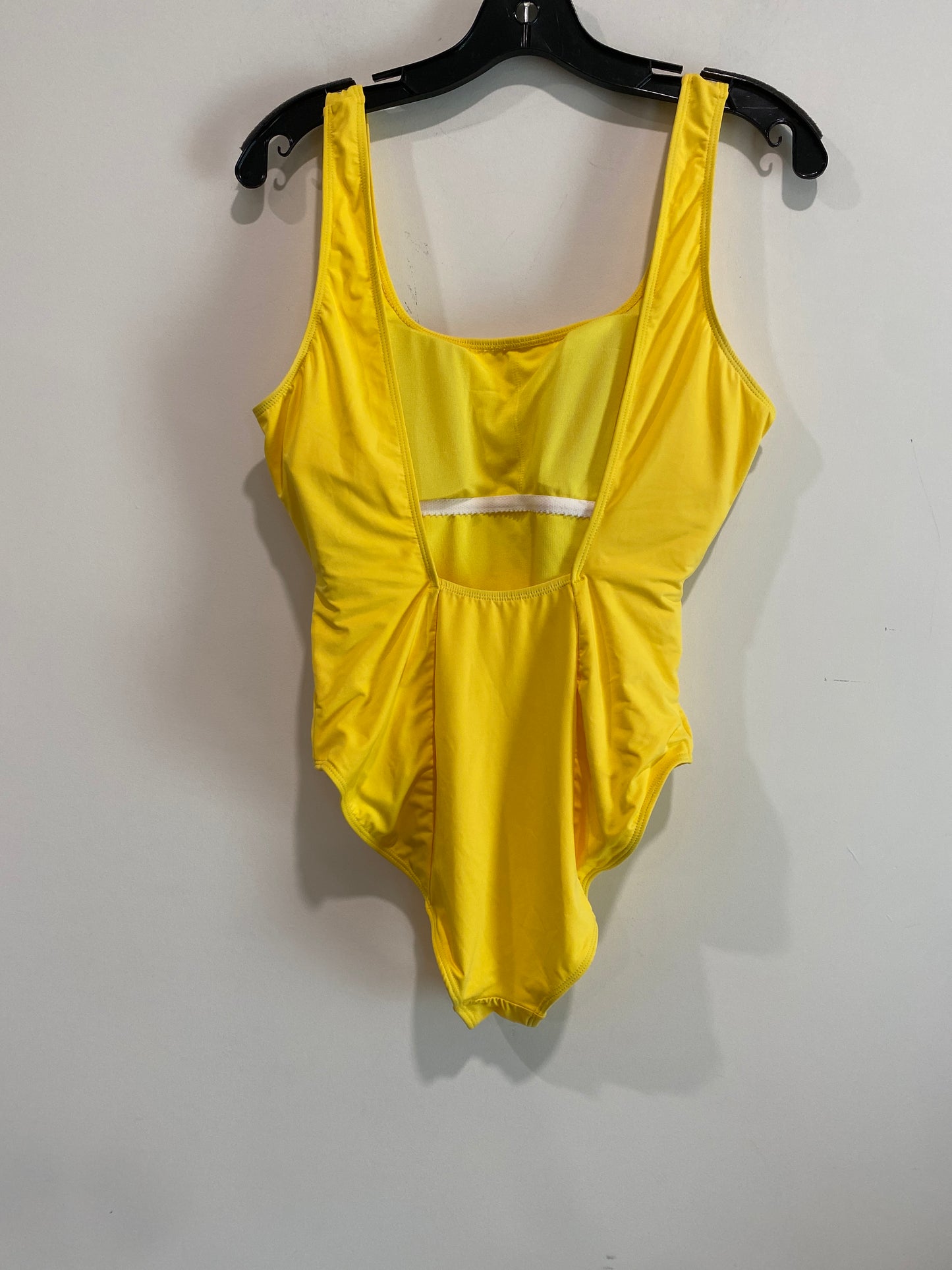 Swimsuit By Cremieux  Size: M