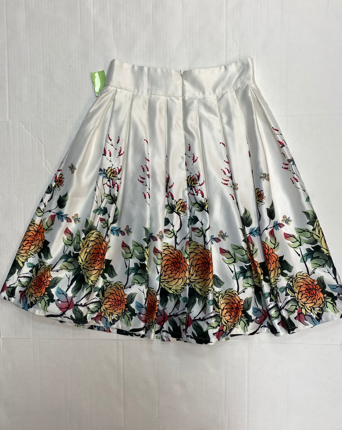 Skirt Midi By Cmc  Size: M