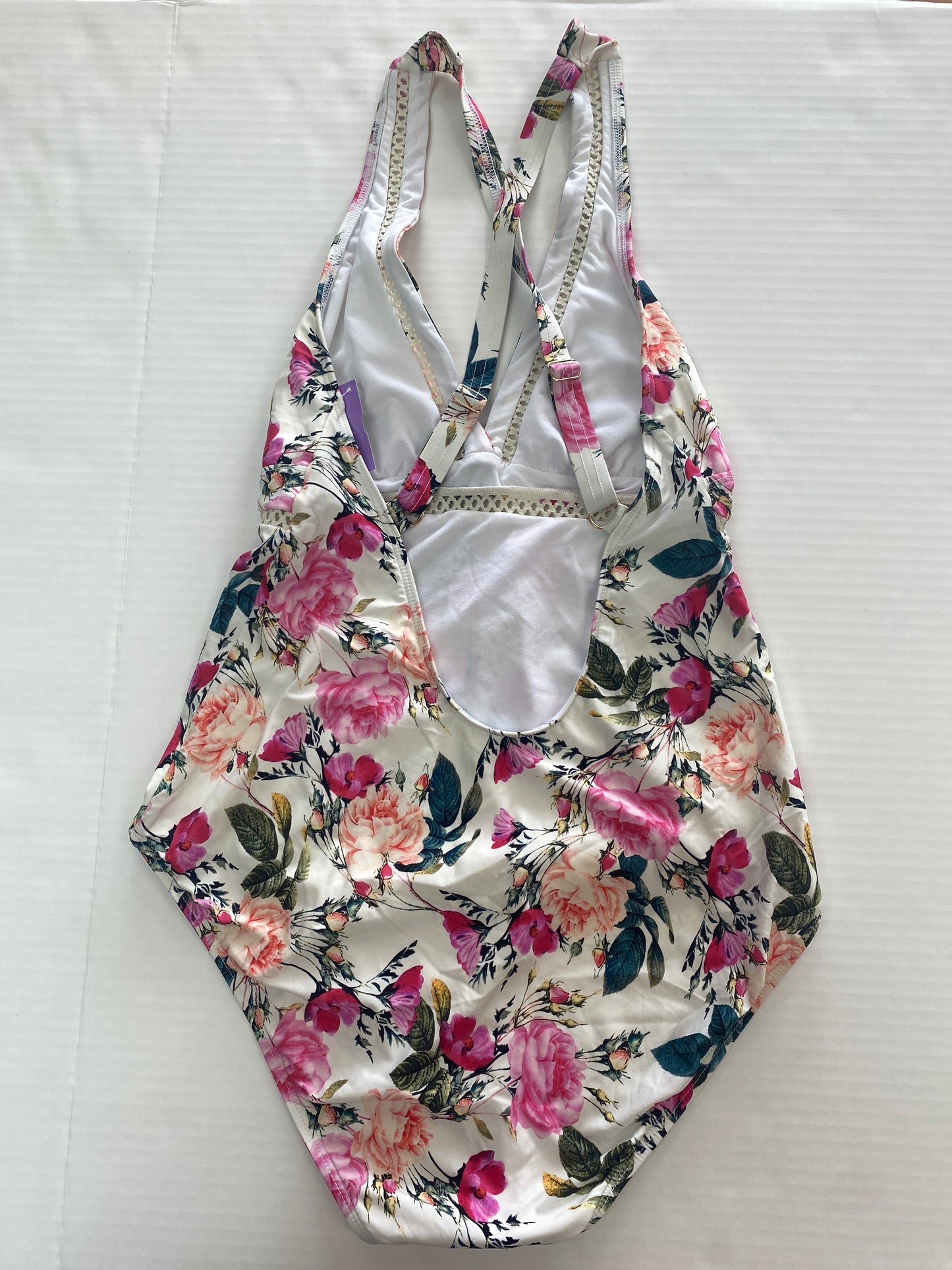 Swimsuit By Clothes Mentor  Size: M