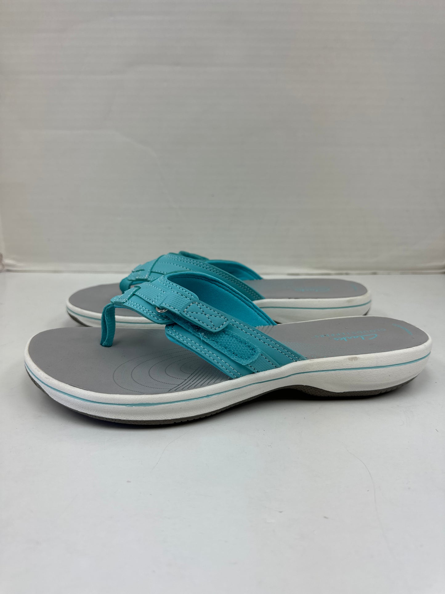 Blue Sandals Flats Clarks, Size 8