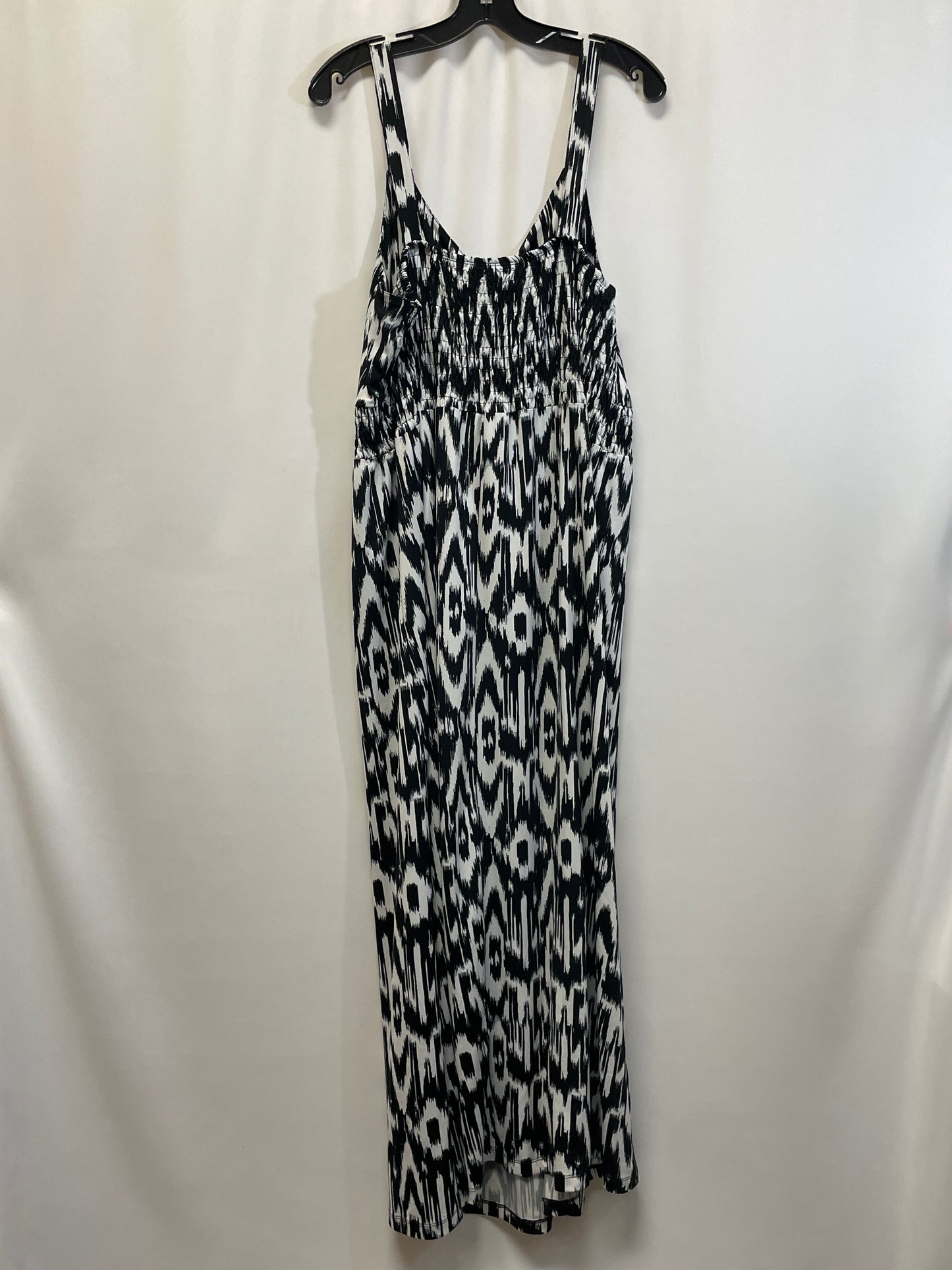 Black & White Dress Casual Maxi Avenue, Size Xl