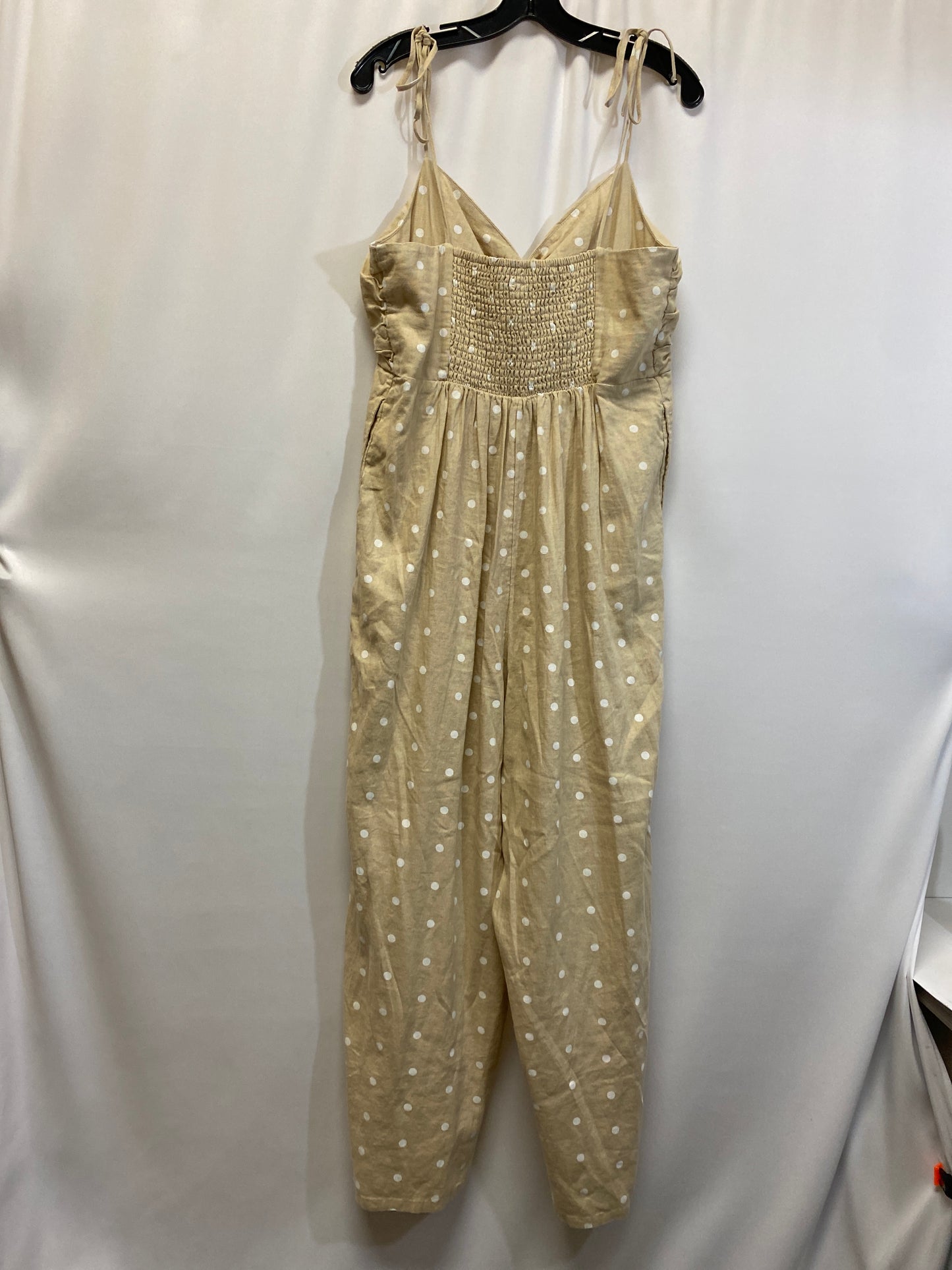 Beige Jumpsuit Old Navy, Size L