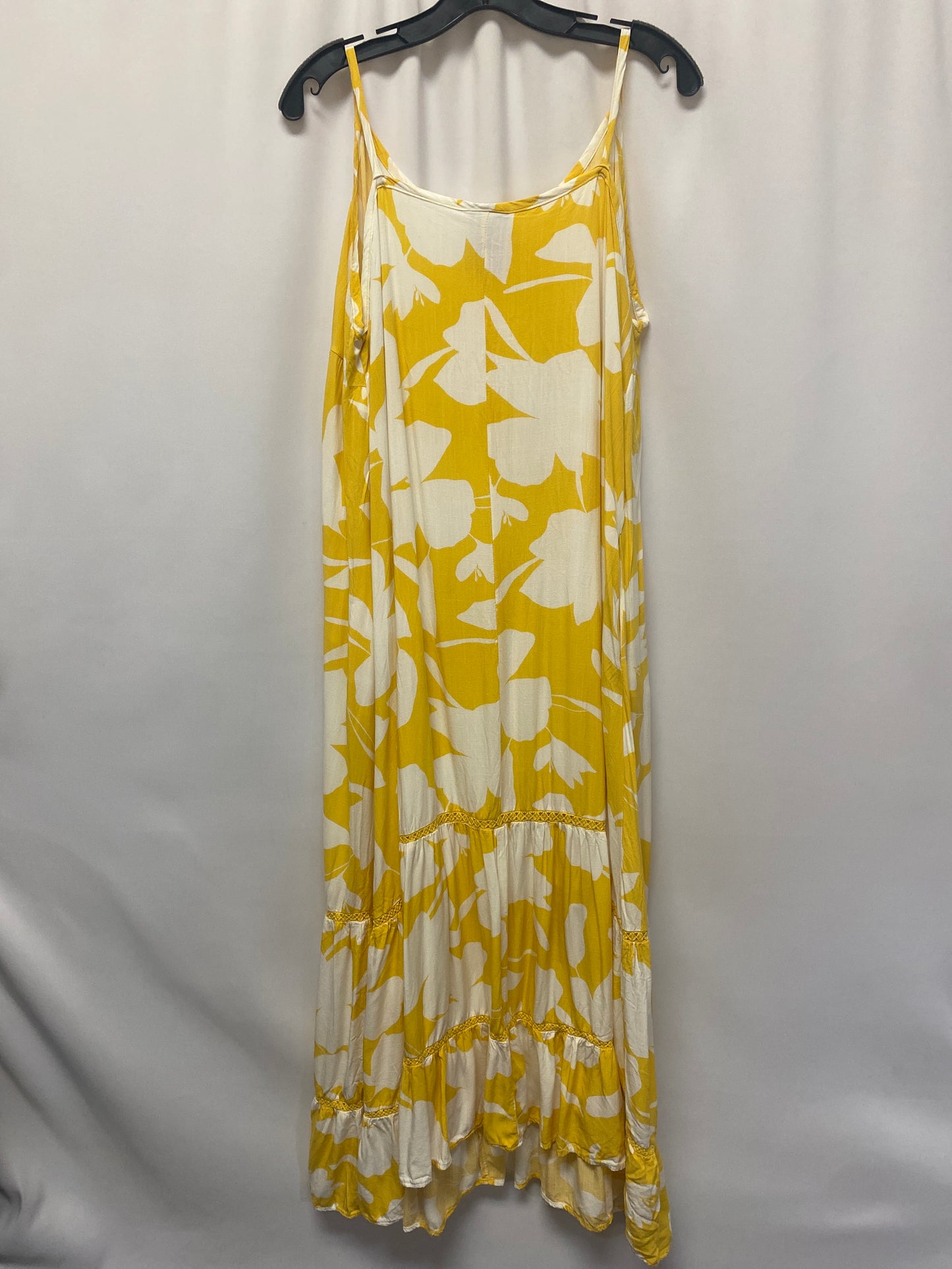 Yellow Dress Casual Maxi Ava & Viv, Size 2x