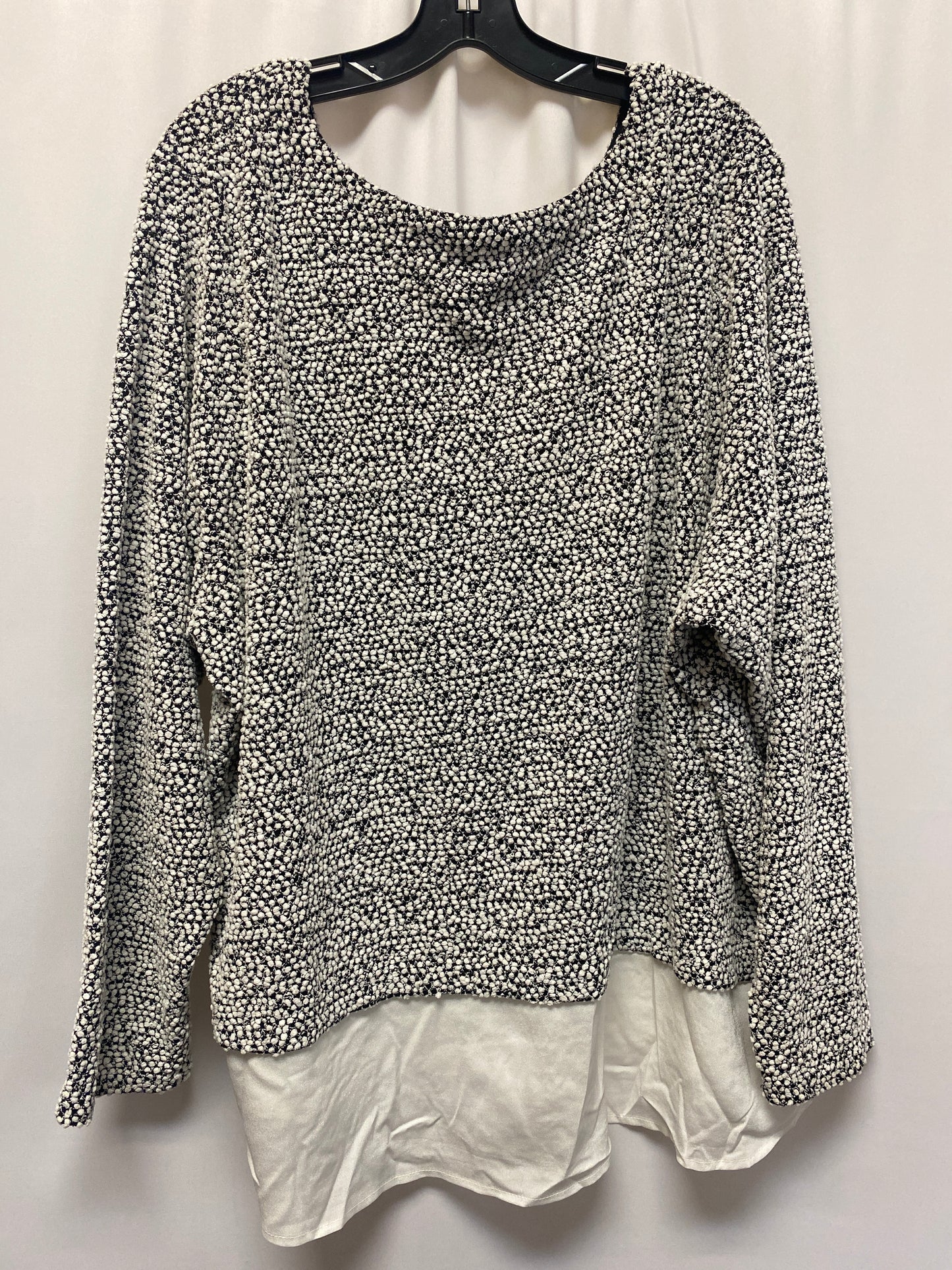 Black & White Top Long Sleeve Calvin Klein, Size 3x