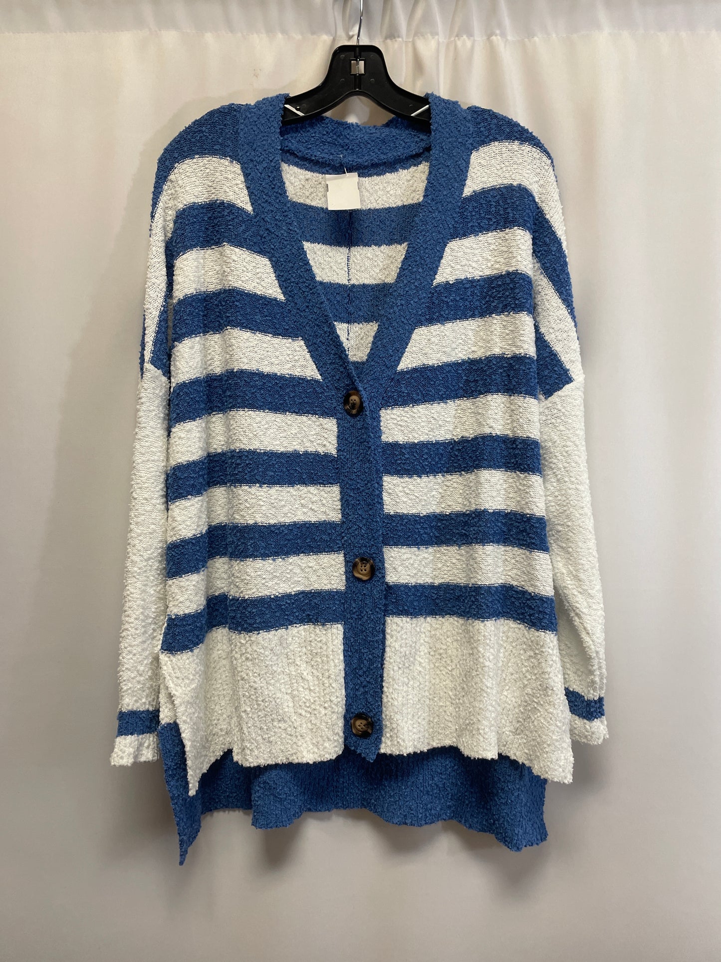 Sweater Cardigan By Clothes Mentor In Blue & White, Size: L