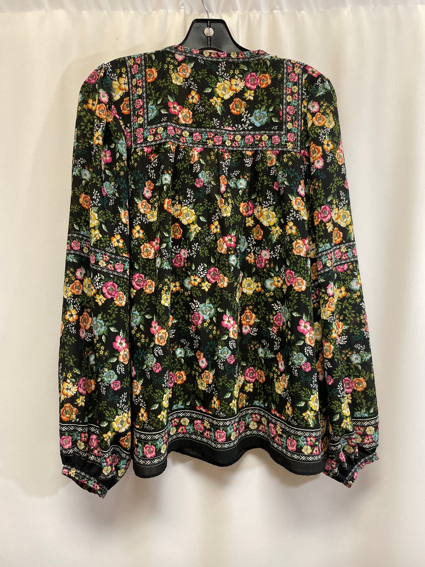 Top Long Sleeve By Rose And Olive In Green, Size: L