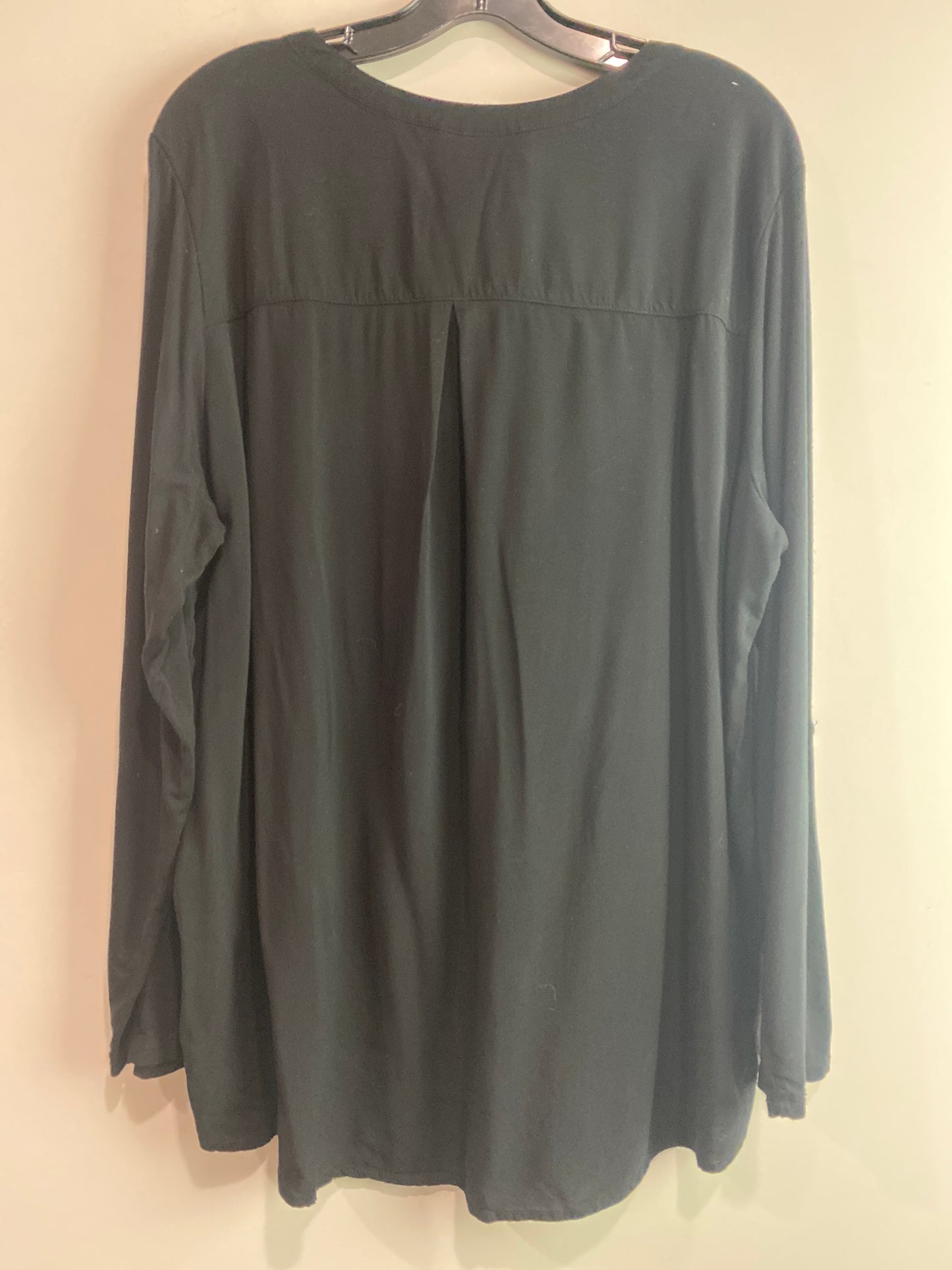 Top Long Sleeve By Ava & Viv In Black, Size: 2x