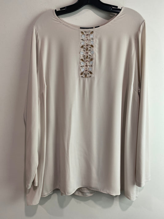 Top Long Sleeve By Susan Graver In Cream, Size: 1x