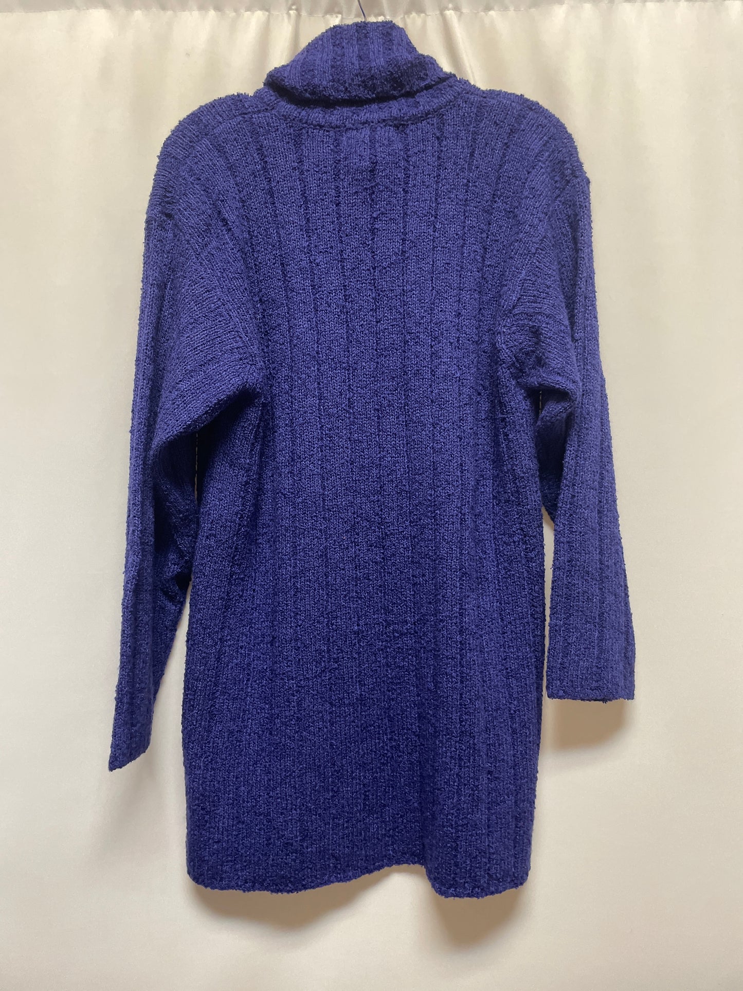 Sweater By Essentials In Blue, Size: M