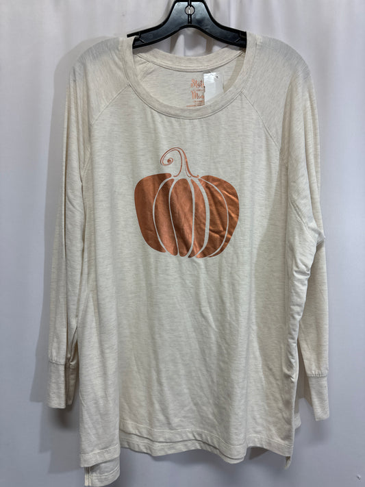 Top Long Sleeve By Clothes Mentor In Cream, Size: 2x