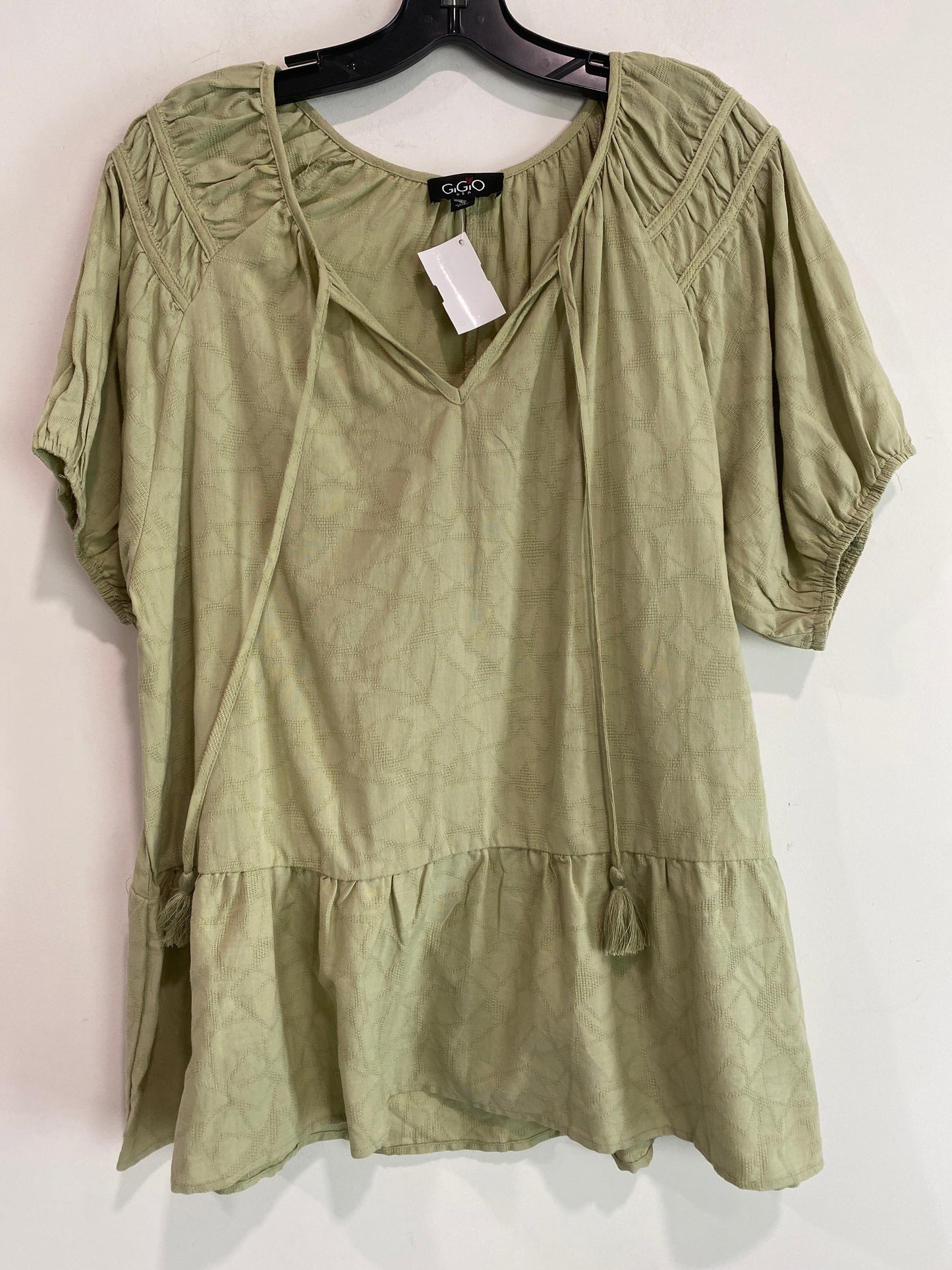 Top Short Sleeve By Clothes Mentor In Green, Size: L