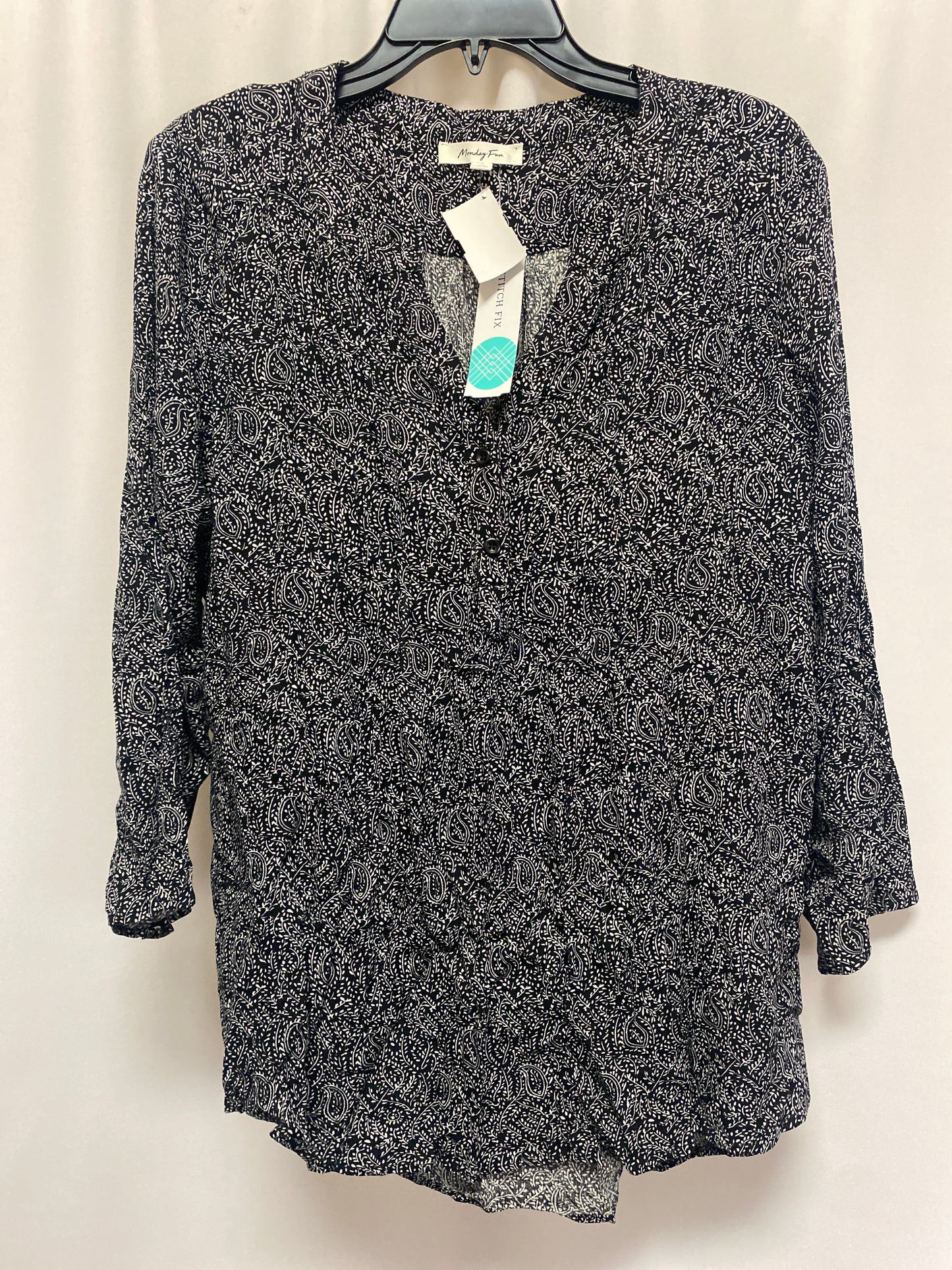 Top Long Sleeve By Clothes Mentor In Black, Size: Xl