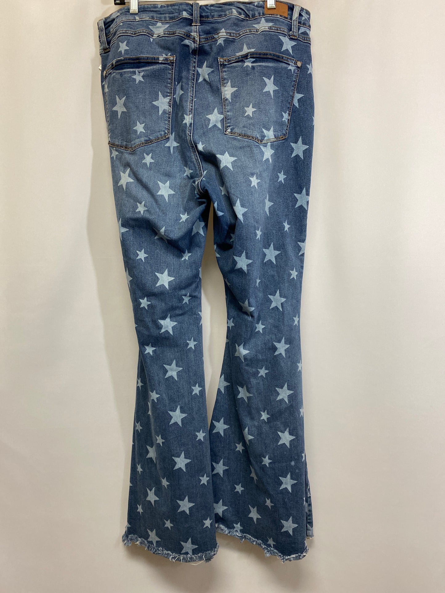 Jeans Flared By Judy Blue In Blue Denim, Size: 15