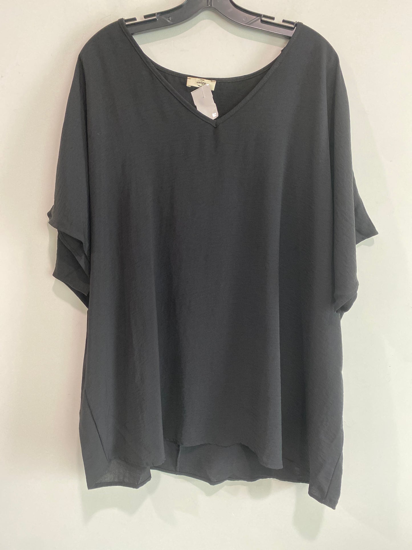 Top Short Sleeve By Entro In Black, Size: 2x