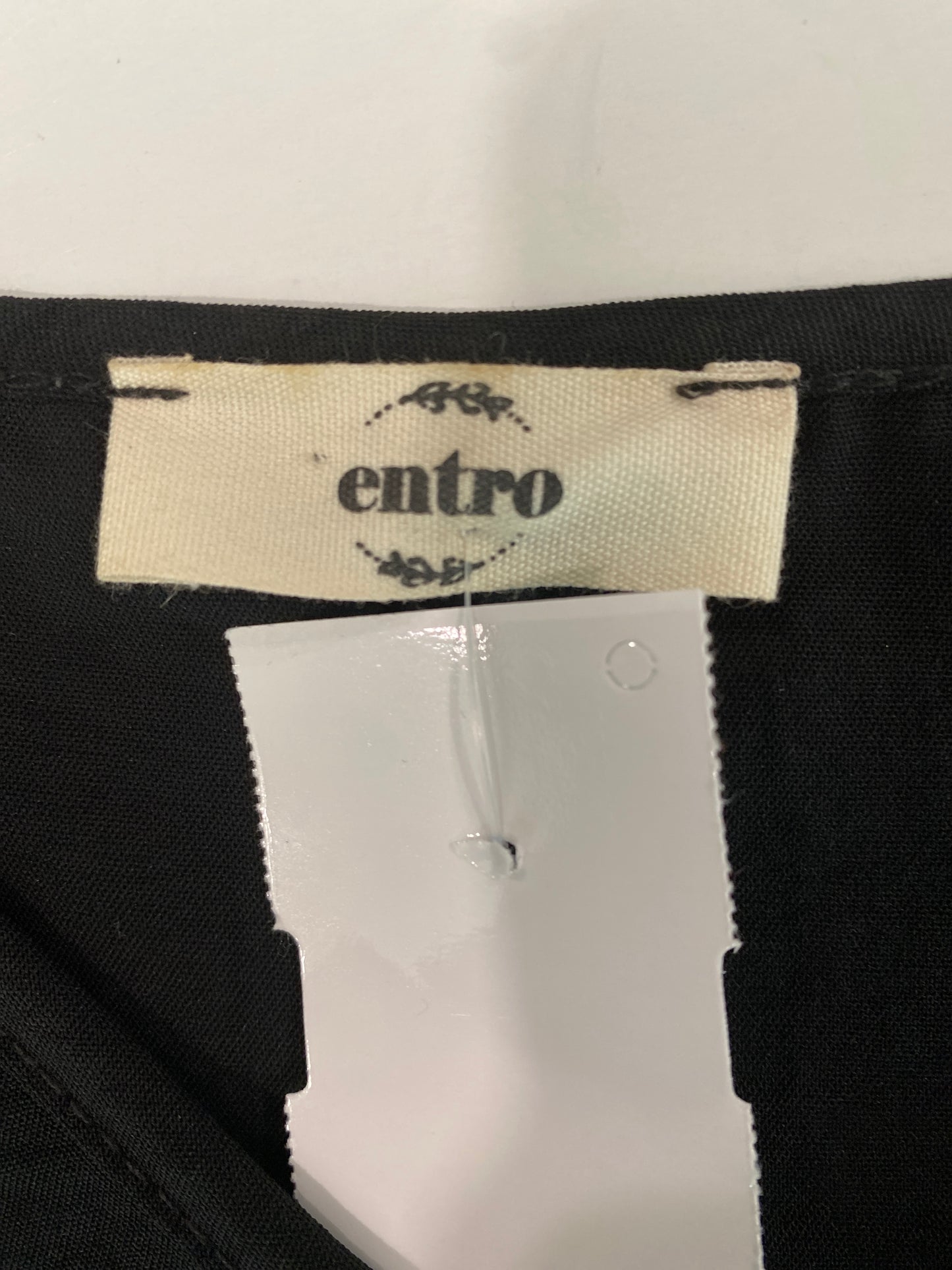 Top Short Sleeve By Entro In Black, Size: 2x