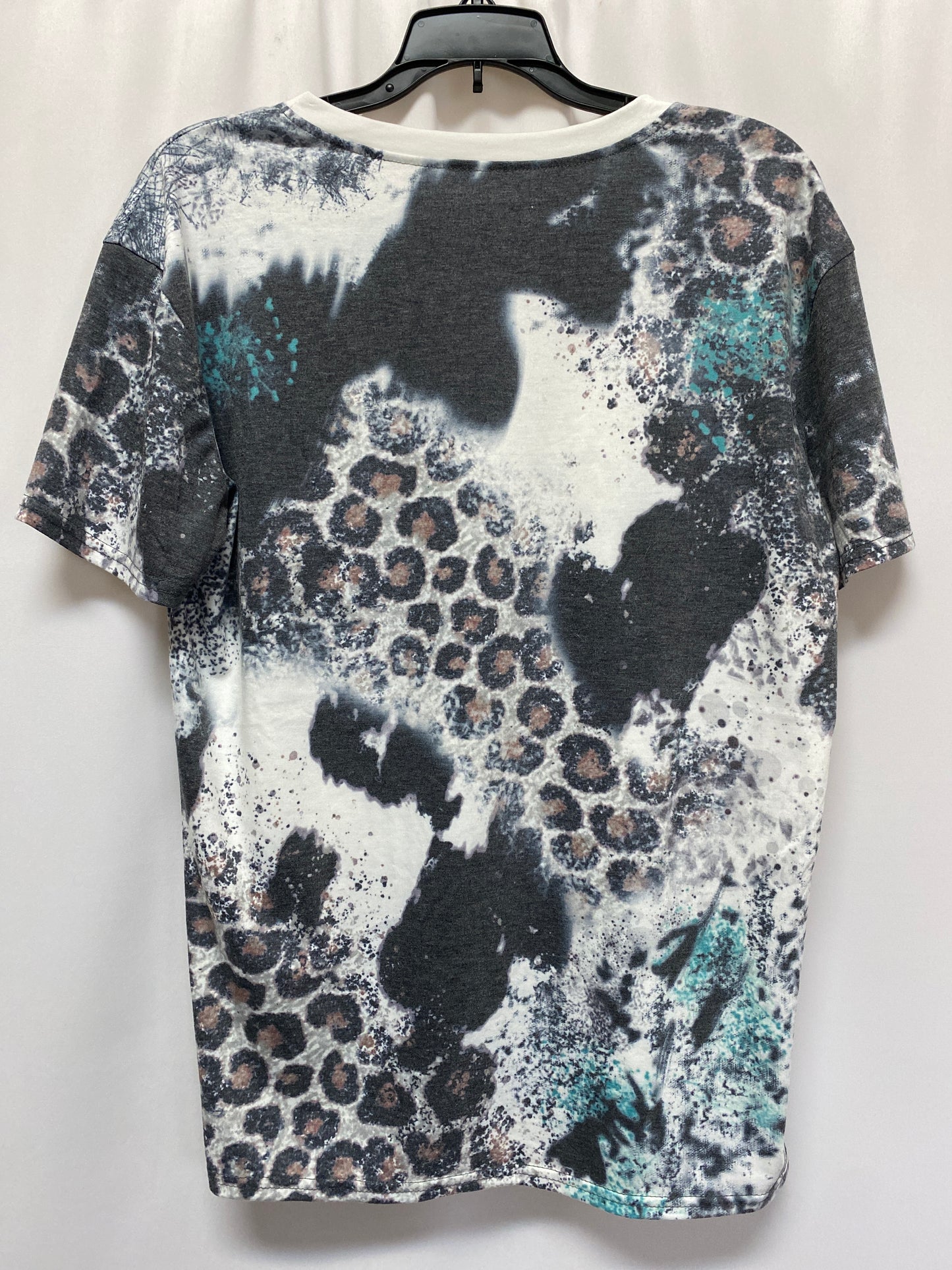 Top Short Sleeve By Clothes Mentor In Animal Print, Size: L