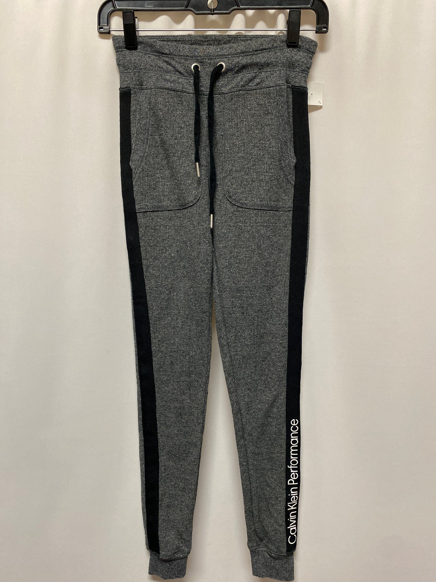 Athletic Leggings By Calvin Klein In Grey, Size: Xs