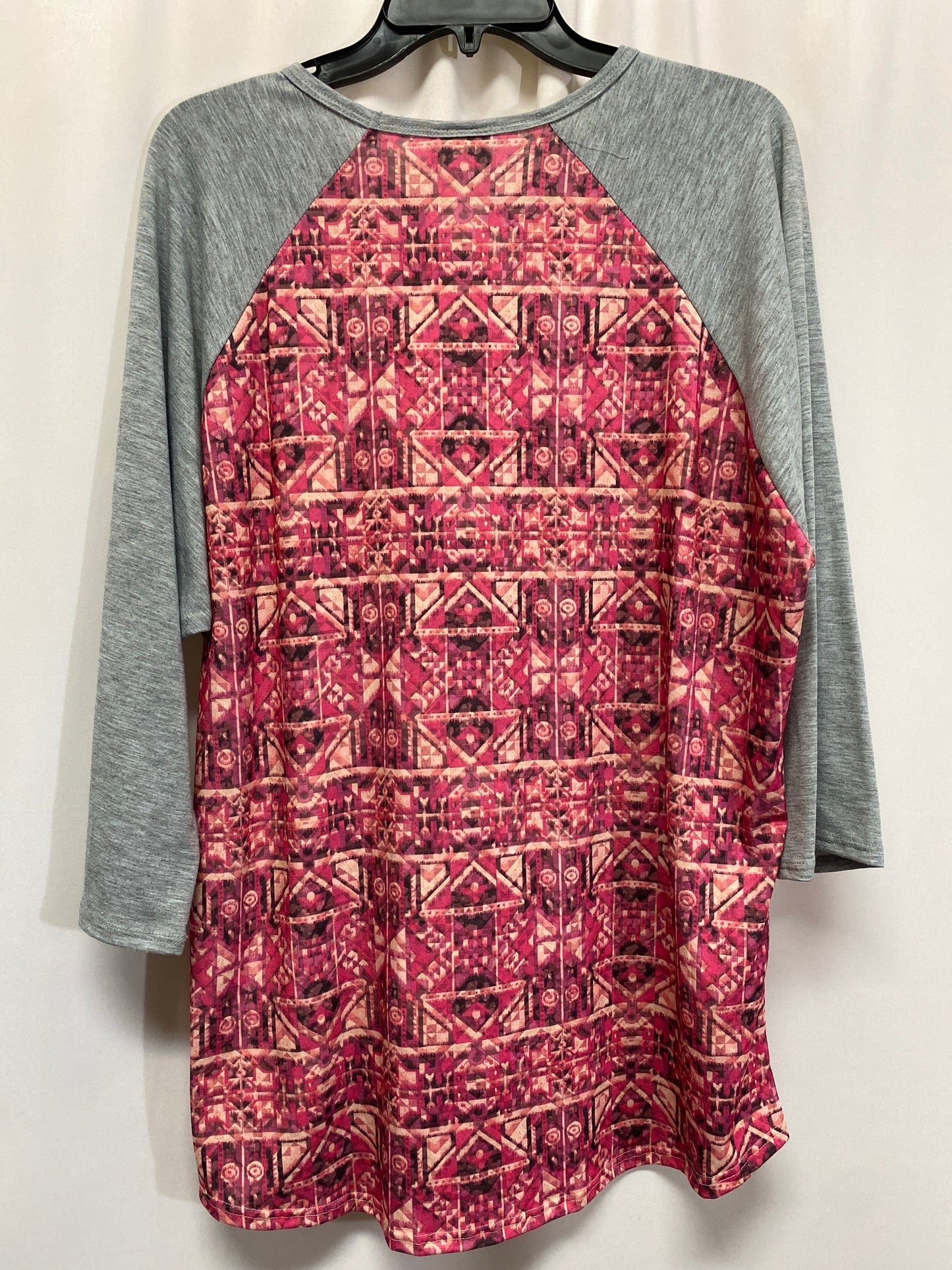 Top Long Sleeve By Lularoe In Grey, Size: 3x