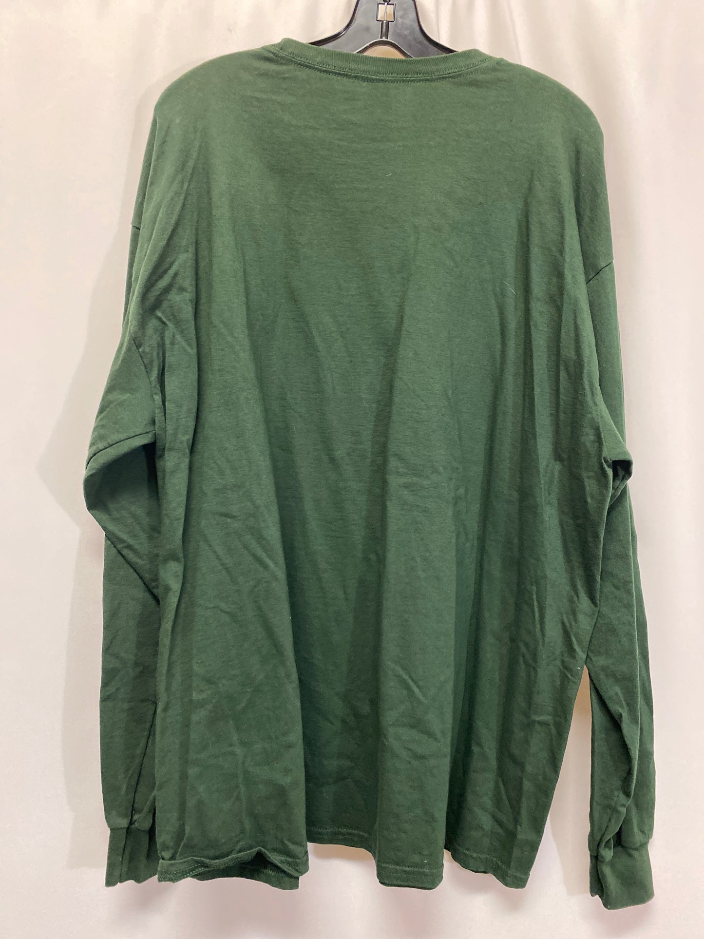 Top Long Sleeve By Anvil In Green, Size: 2x