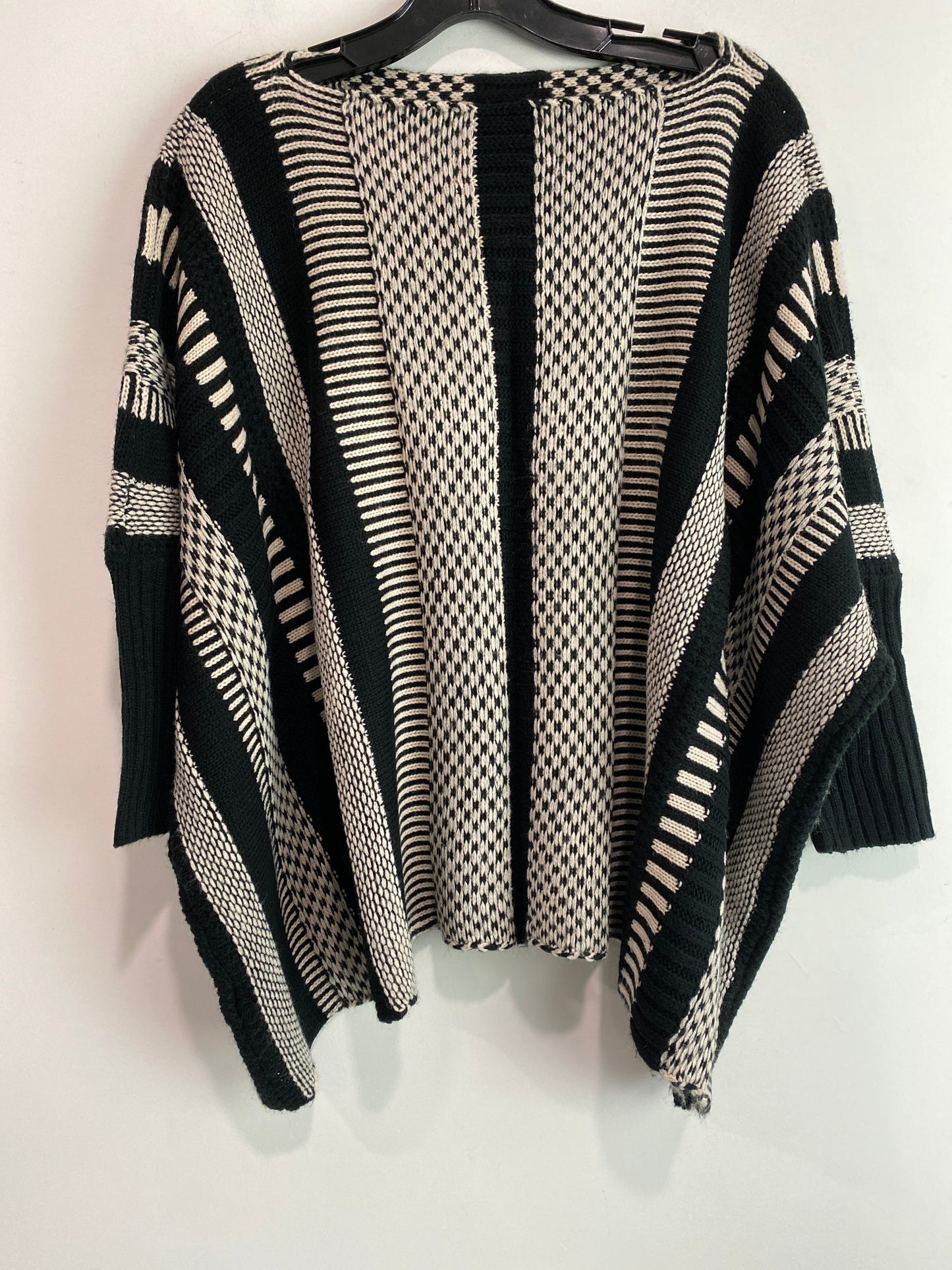 Sweater By Blue Rain In Black & White, Size: M