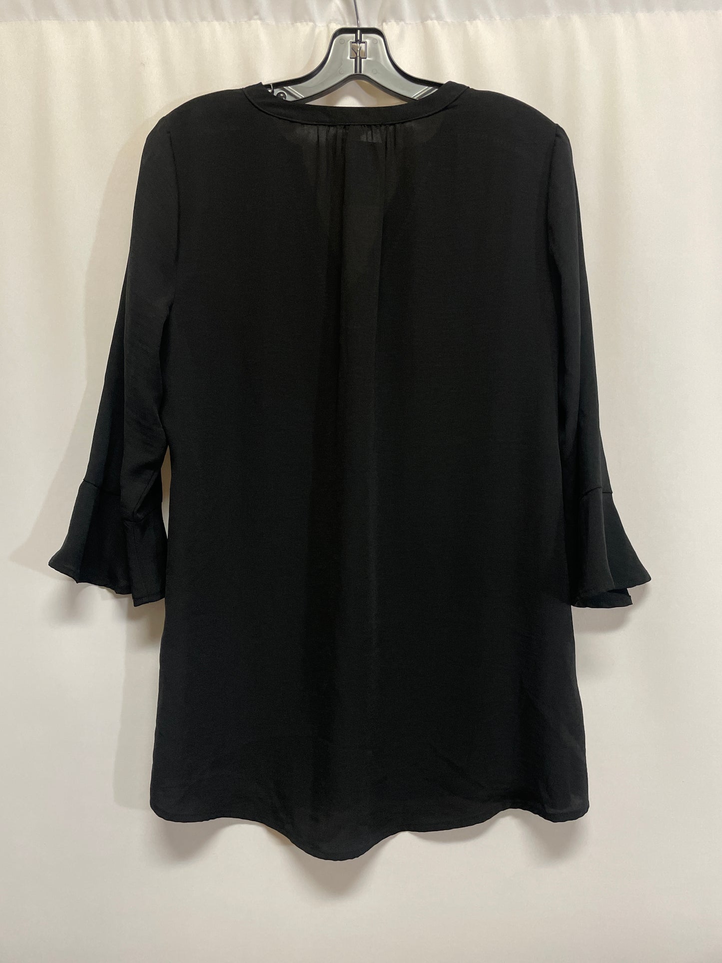 Top Long Sleeve By Maurices In Black, Size: M