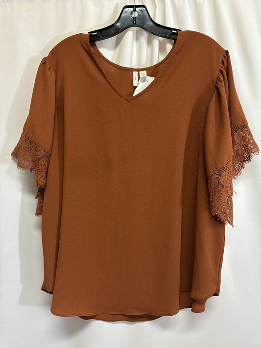 Top Short Sleeve By Cato In Brown, Size: Xl