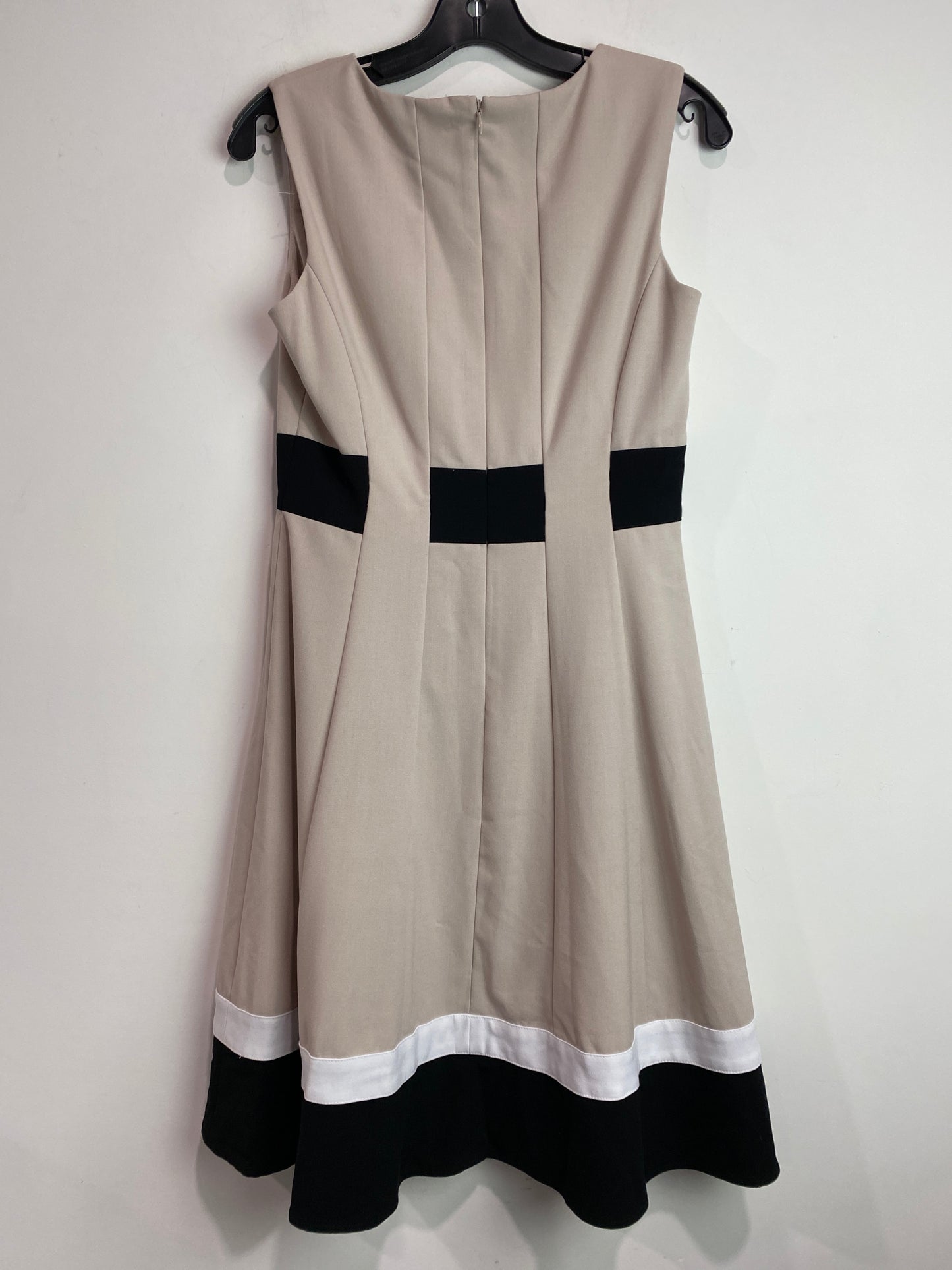 Dress Casual Midi By Calvin Klein In Beige, Size: S