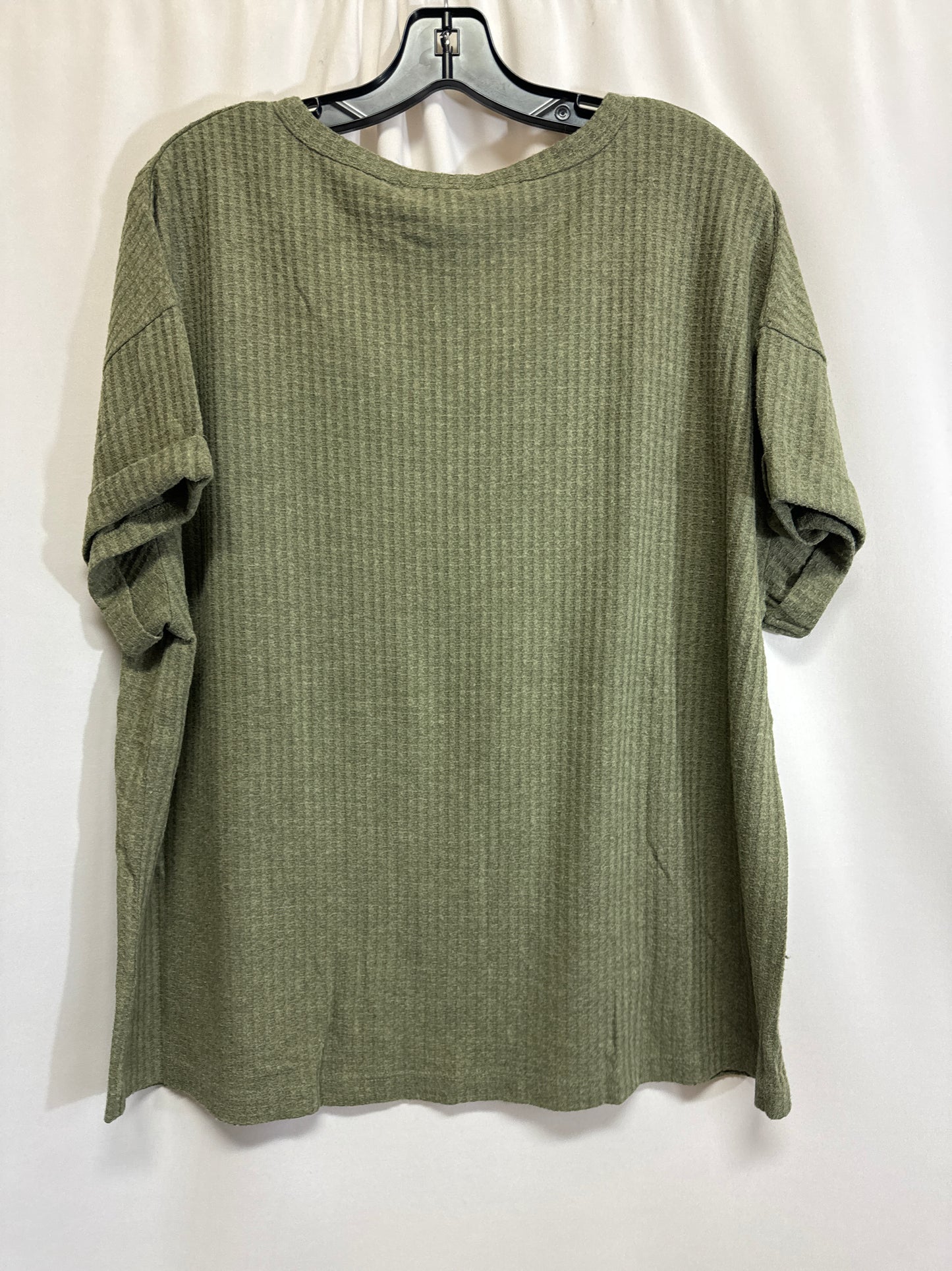 Top Short Sleeve By Clothes Mentor In Green, Size: L