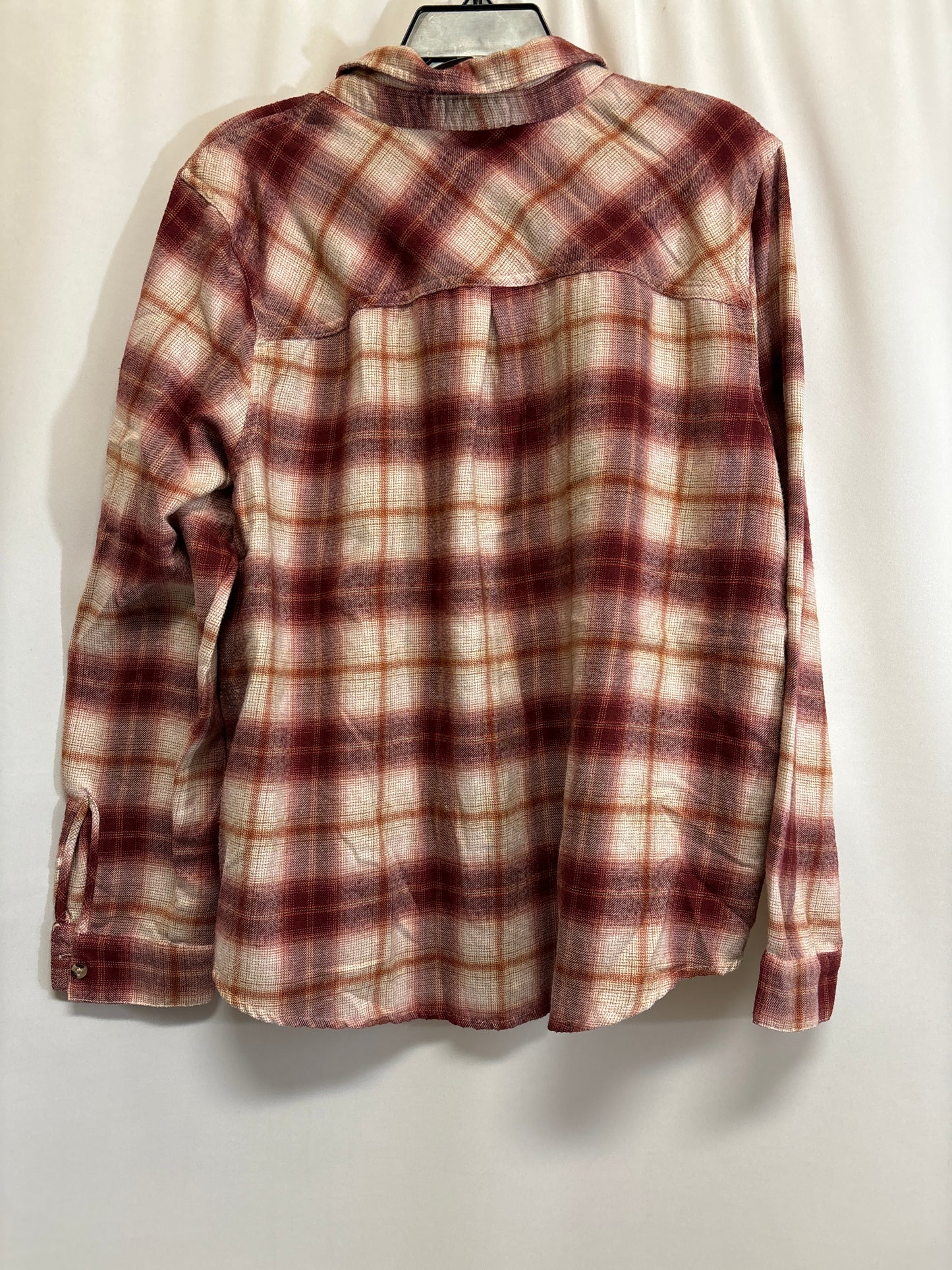 Top Long Sleeve By Maurices In Red, Size: 1x