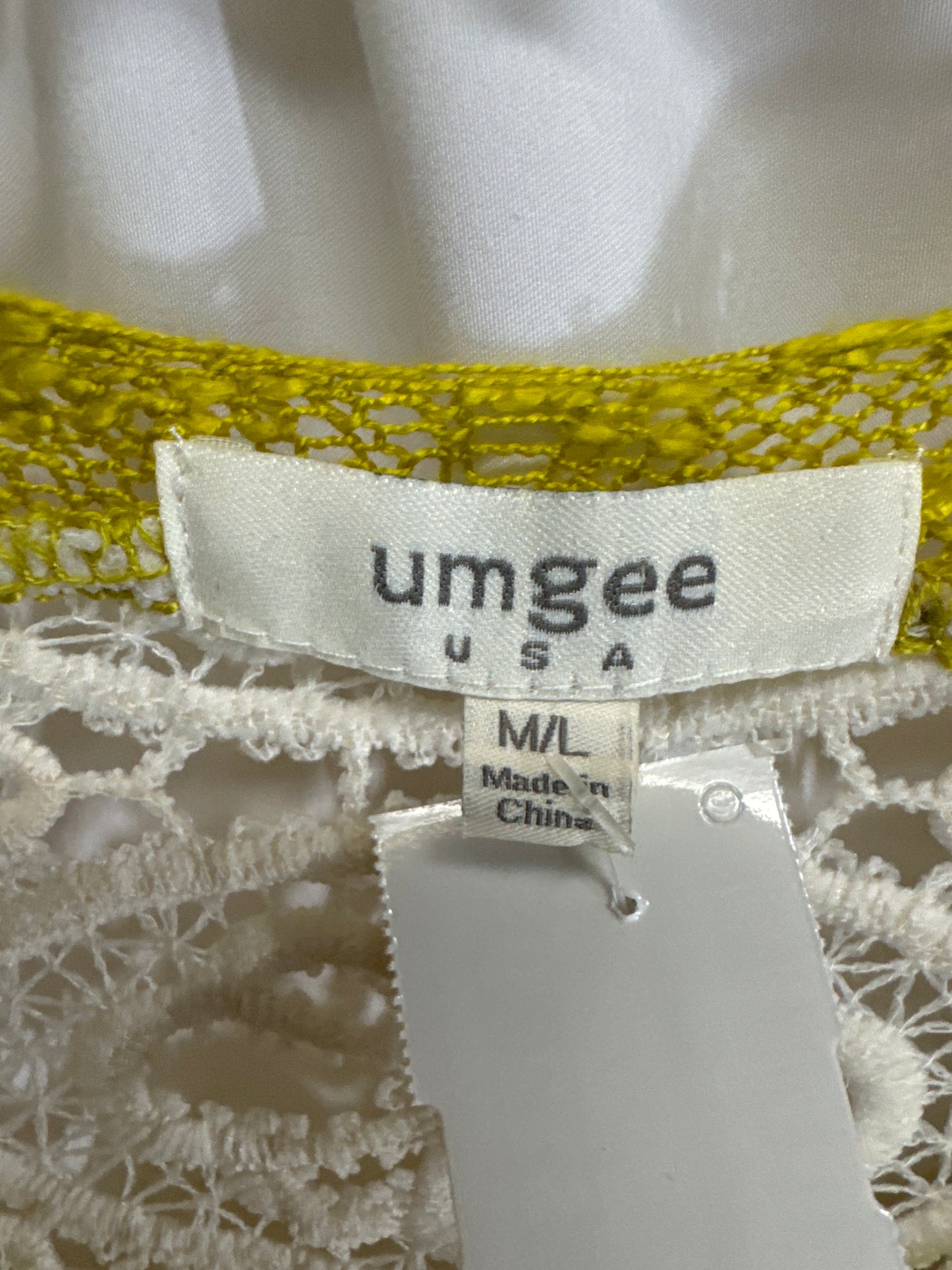 Top Long Sleeve By Umgee In Green, Size: M