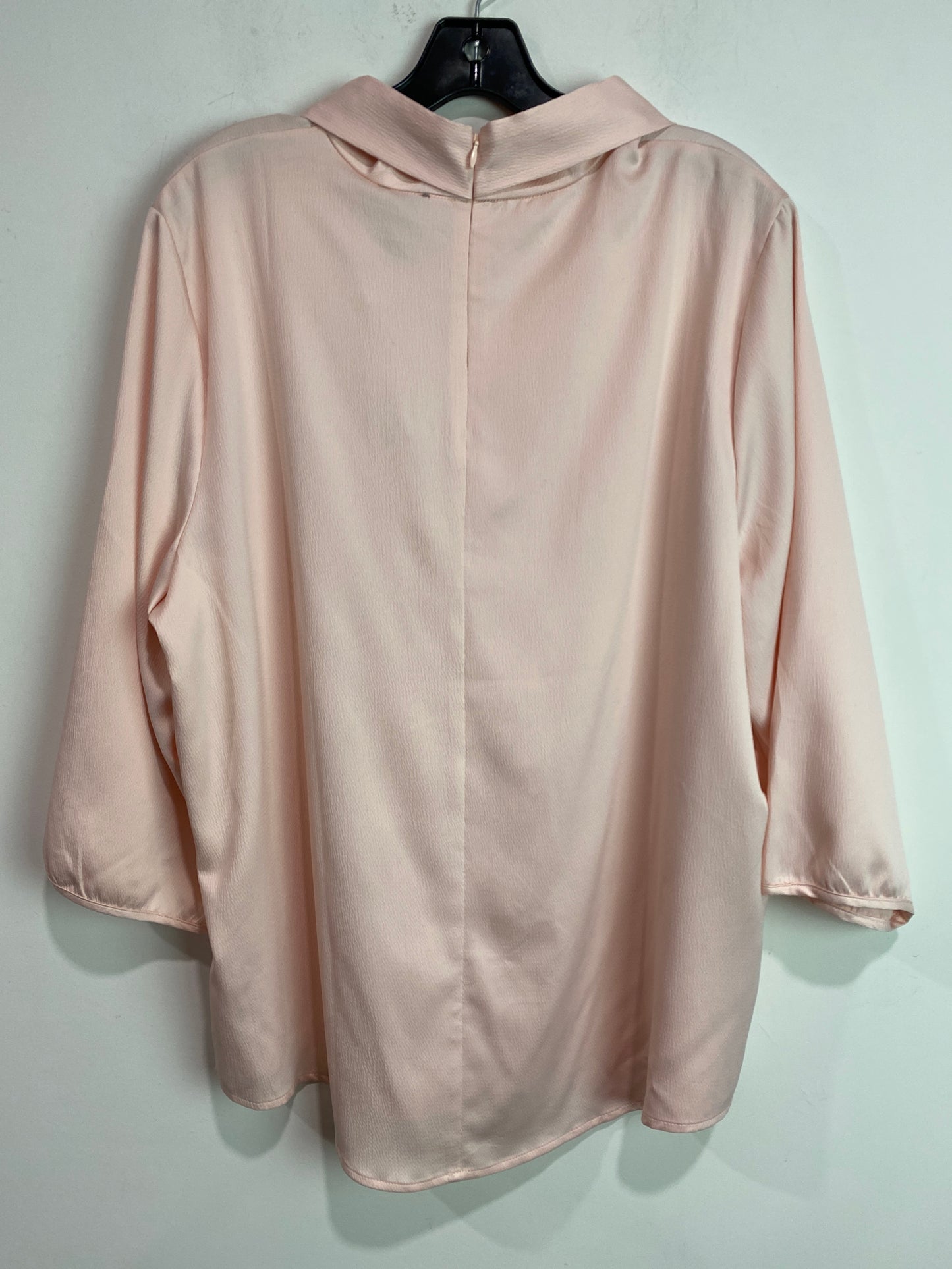 Top Long Sleeve By Chicos In Peach, Size: Xl