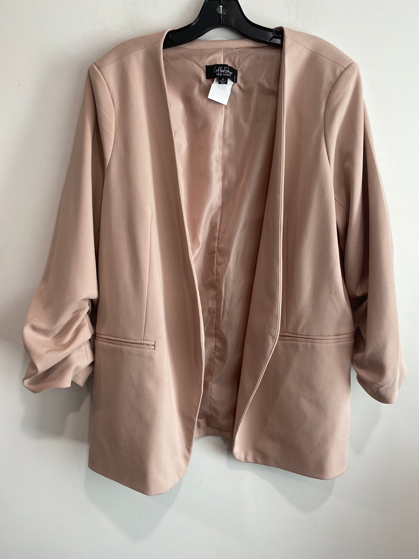 Blazer By Coffee Shop In Pink, Size: Xl