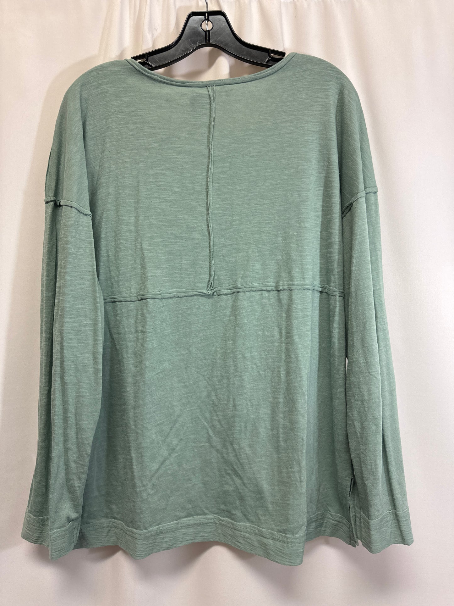 Top Long Sleeve By Clothes Mentor In Green, Size: L