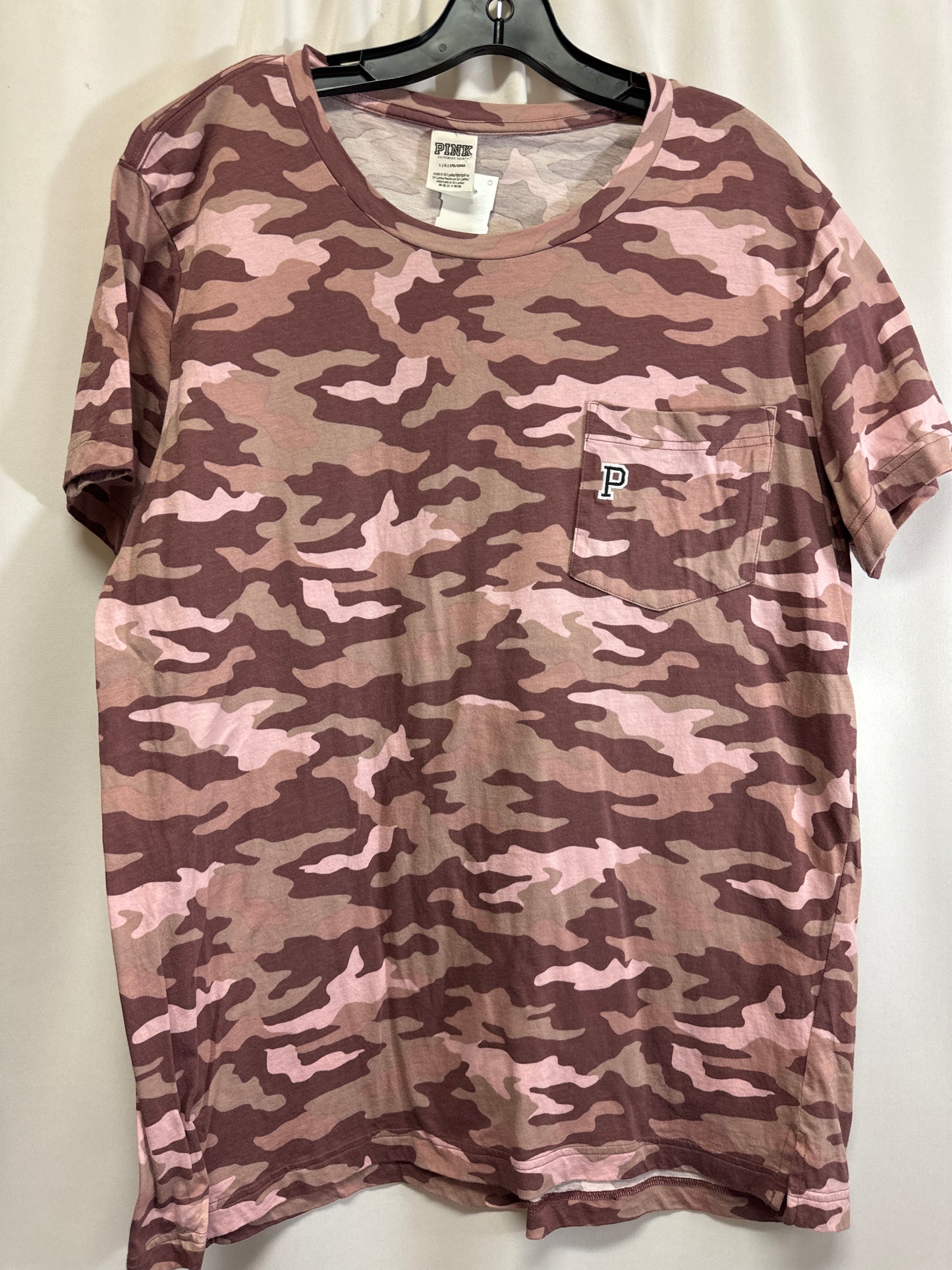 Top Short Sleeve By Pink In Camouflage Print, Size: L