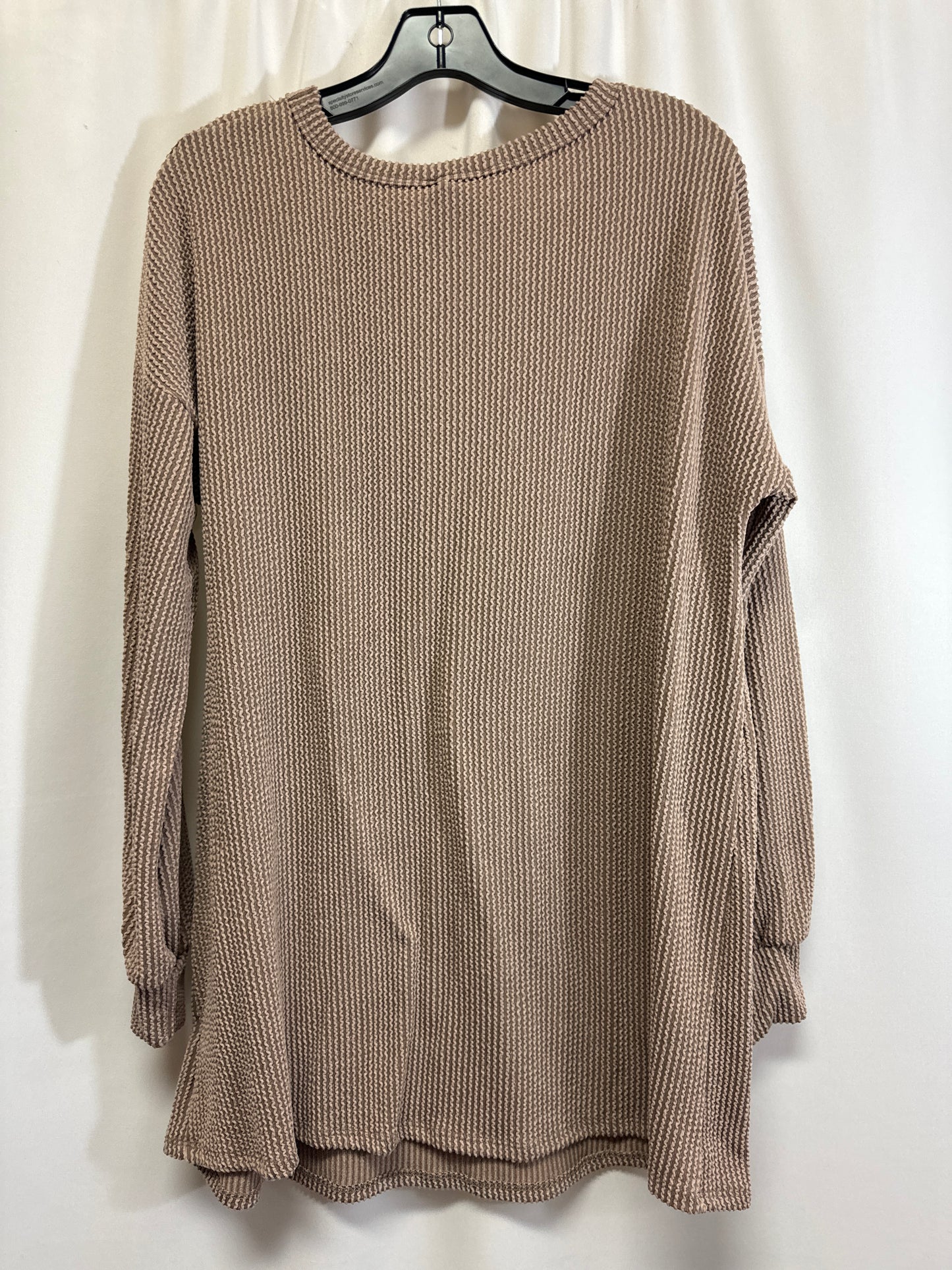 Top Long Sleeve By Heimish Usa In Brown, Size: L