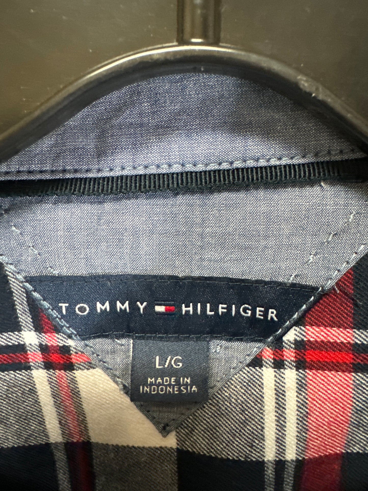 Top Long Sleeve By Tommy Hilfiger In Blue & Red, Size: L