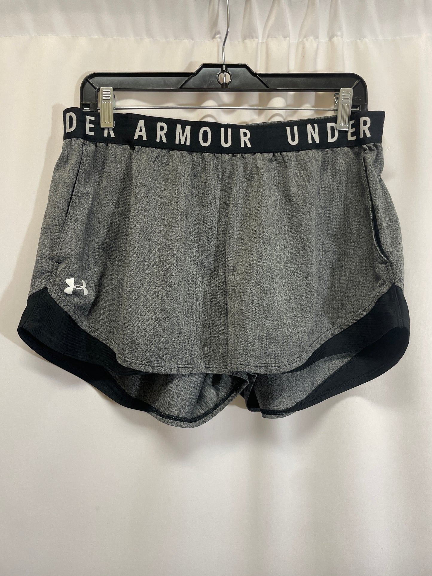 Athletic Shorts By Under Armour In Grey, Size: Xl