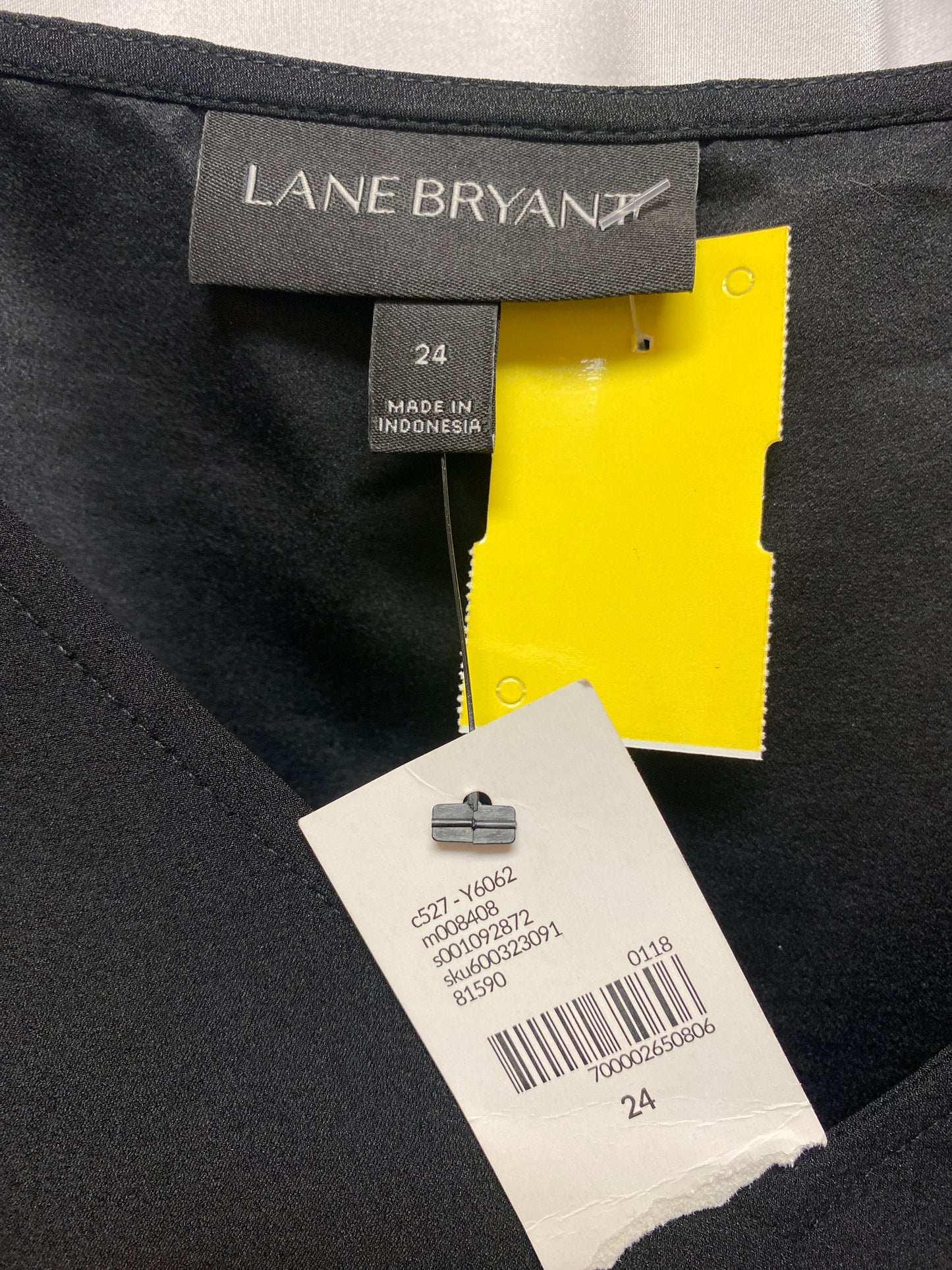 Top Sleeveless By Lane Bryant In Black, Size: 3x