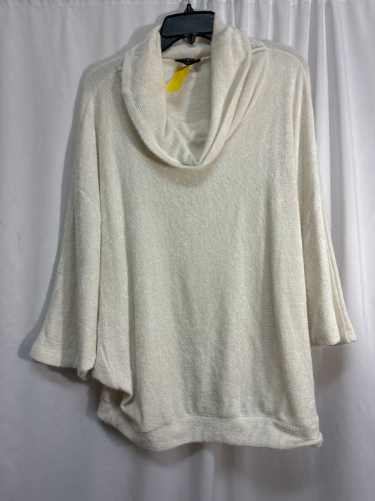 Sweater By Lane Bryant In White, Size: 1x