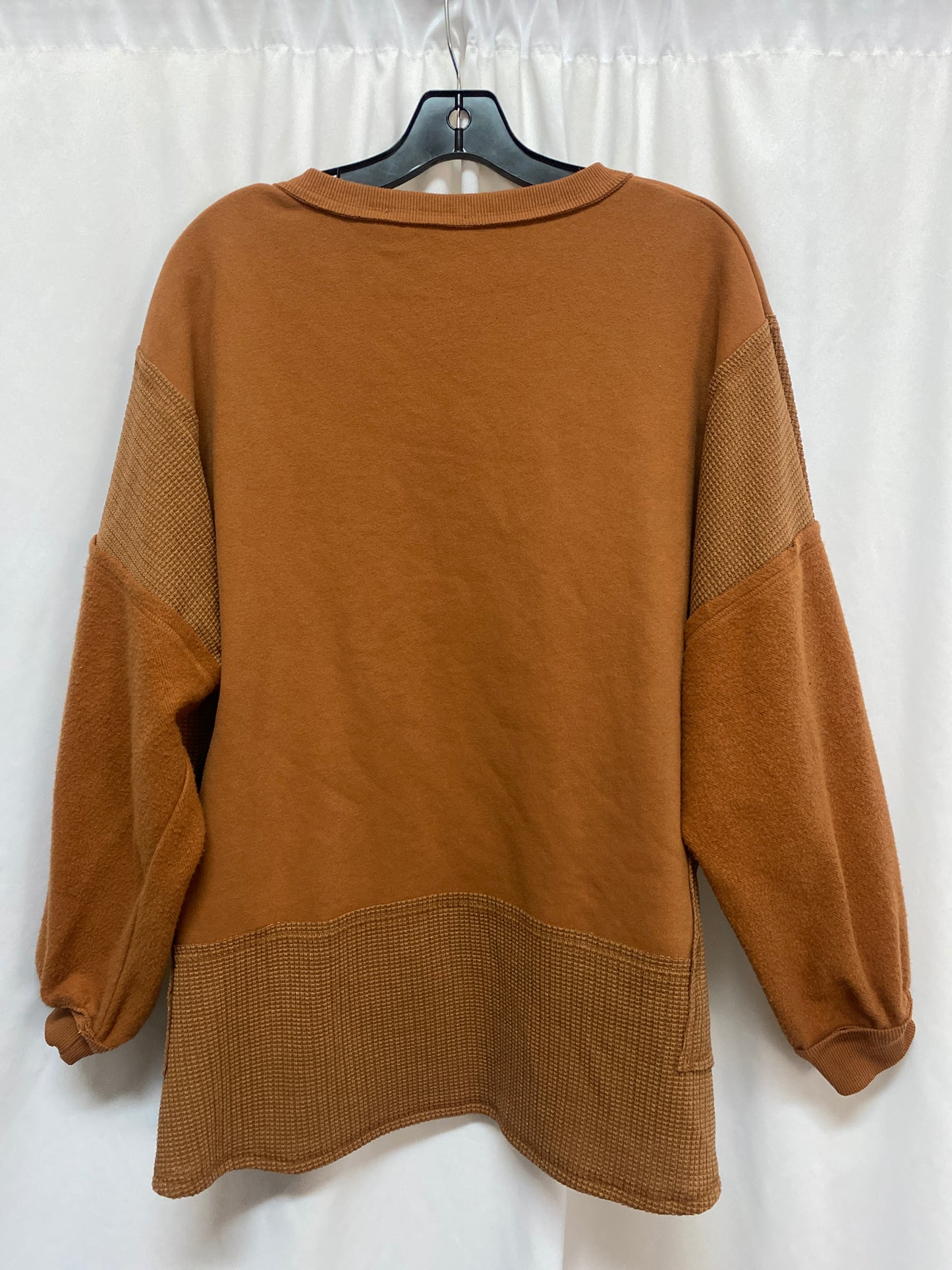 Top Long Sleeve By Impressions In Brown, Size: M