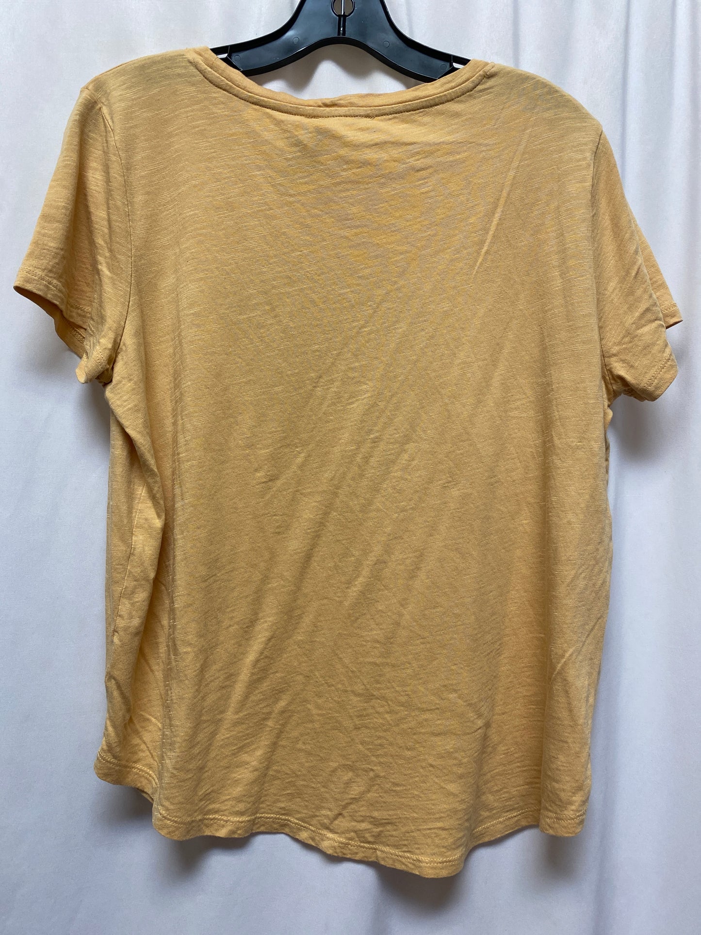 Top Short Sleeve By Maurices In Yellow, Size: L