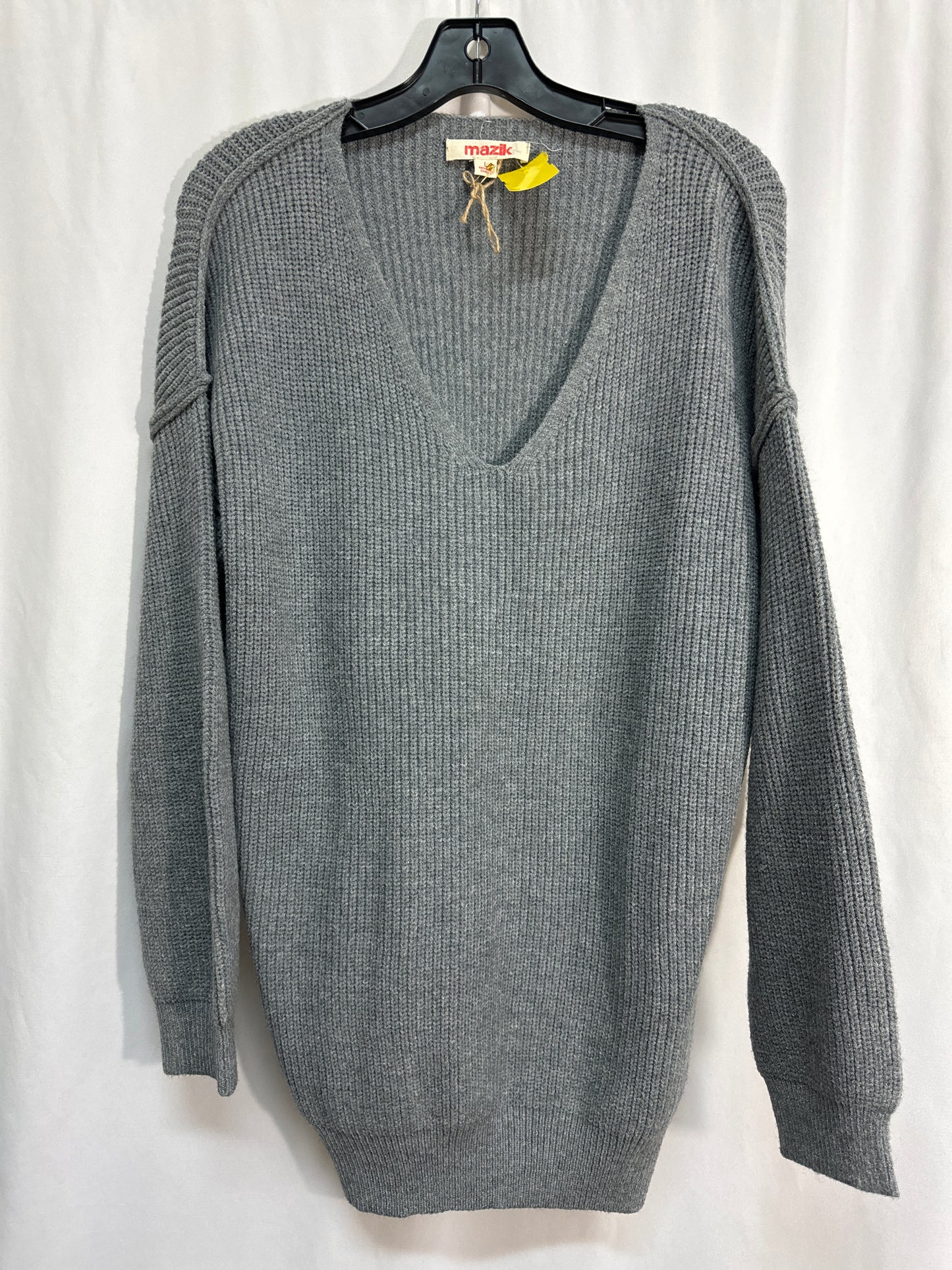 Sweater By Clothes Mentor In Grey, Size: L