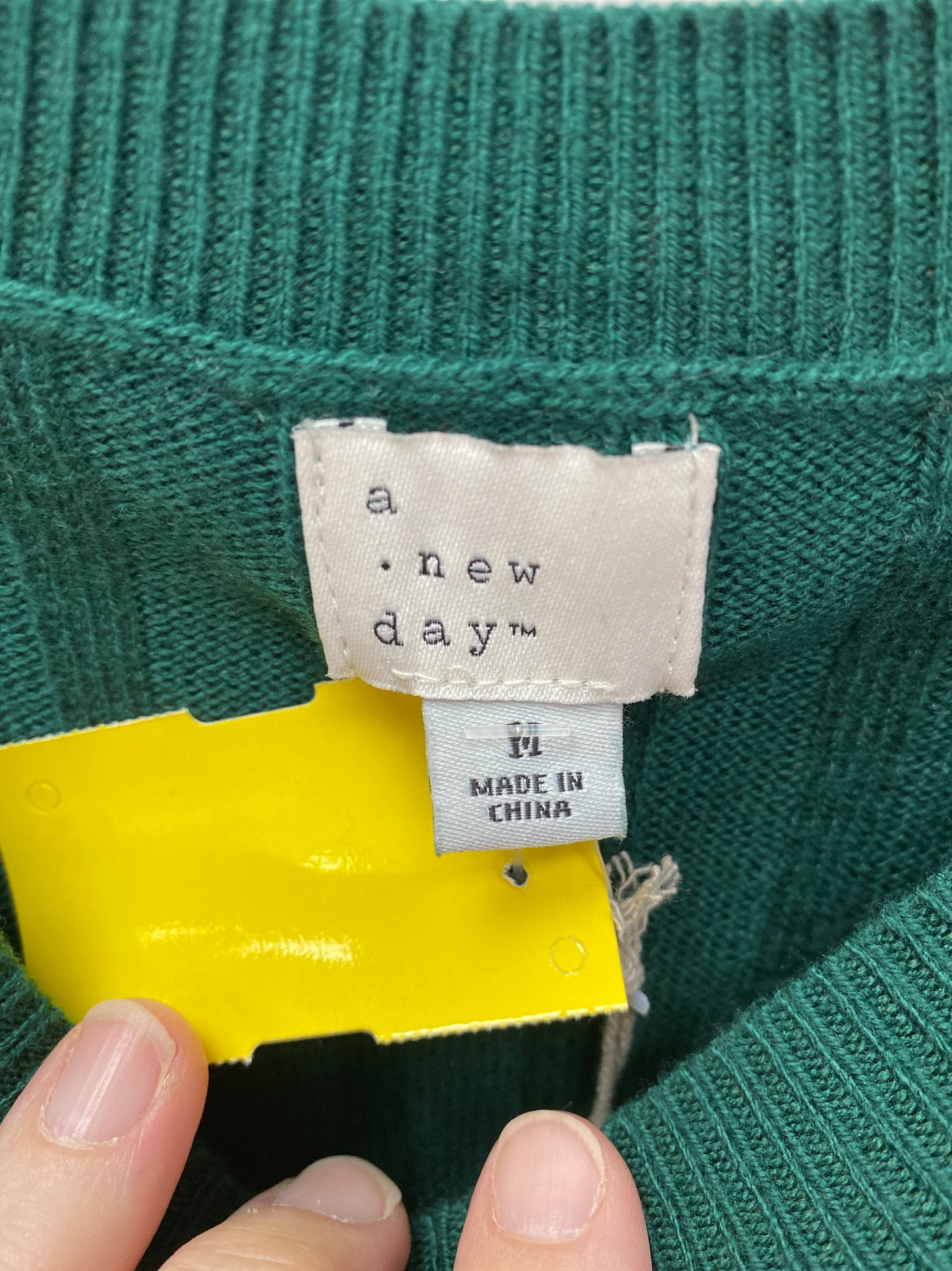 Sweater By A New Day In Green, Size: M