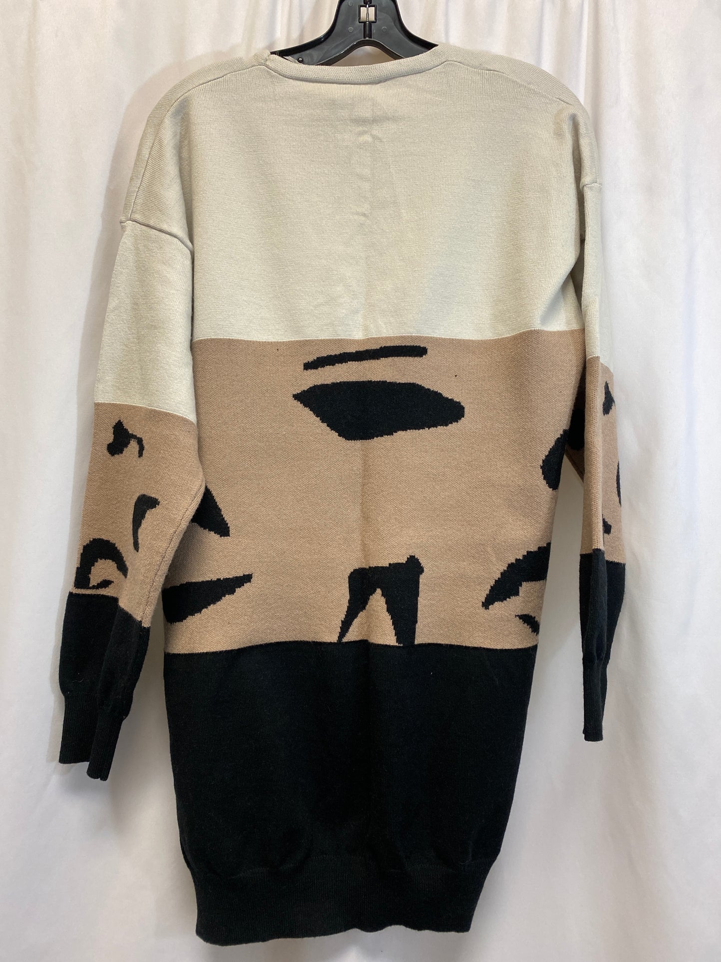 Sweater Cardigan By Clothes Mentor In Beige, Size: S