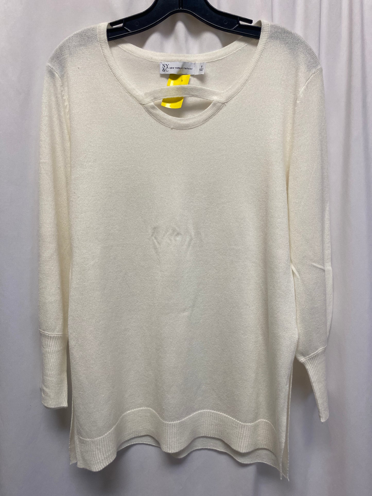 Sweater By New York And Co In White, Size: S